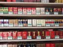 自动推烟器超市烟架推进器自动弹出推拉便利店烟盒展示架子 20套+新升级【单边28cm】放10包 实拍图