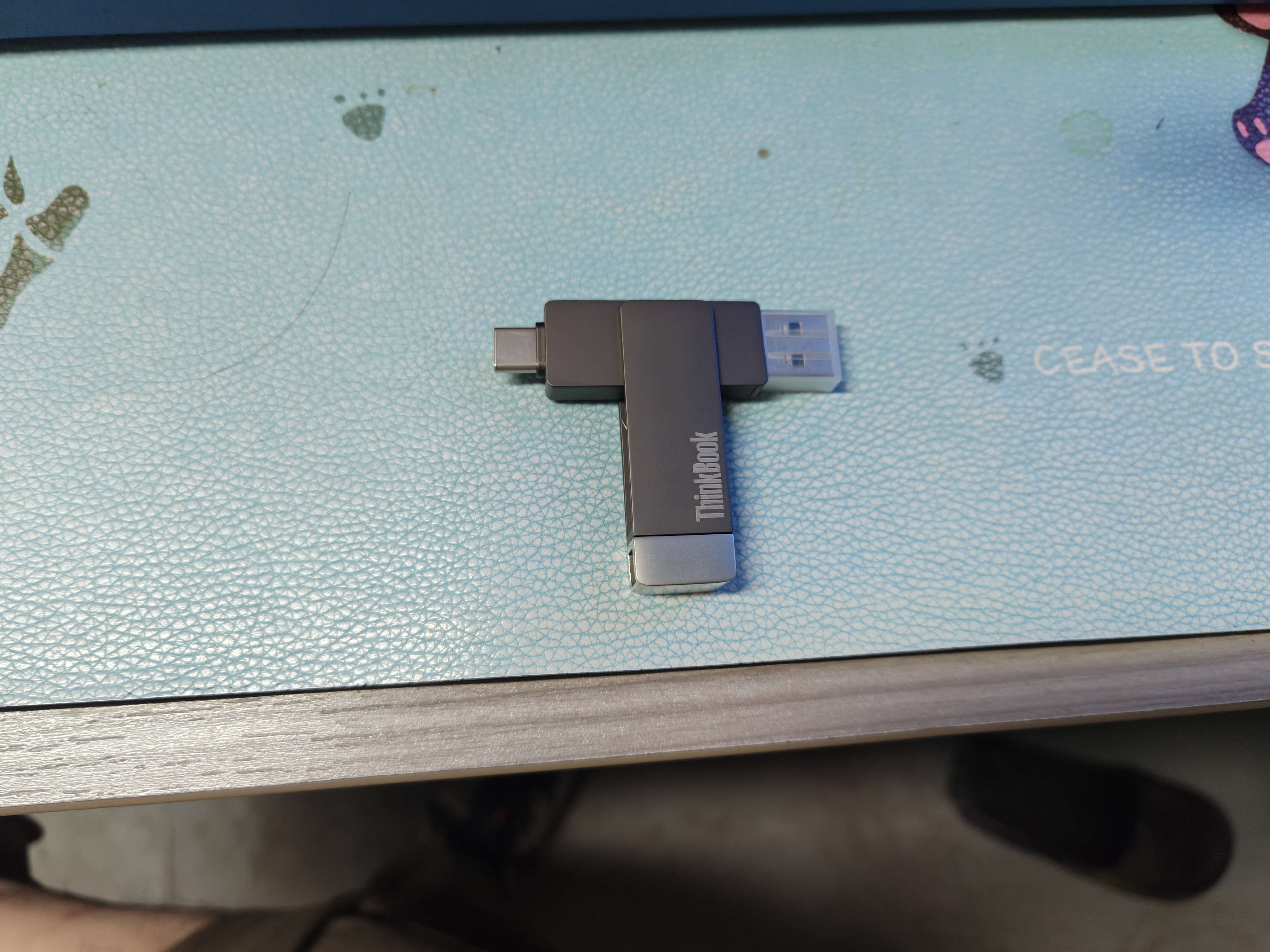 ThinkPad联想Thinkbook 64GB Type-C USB3.1 U盘 读速150MB/s 手机电脑 双接口 u盘办公商务优盘 BU100 实拍图