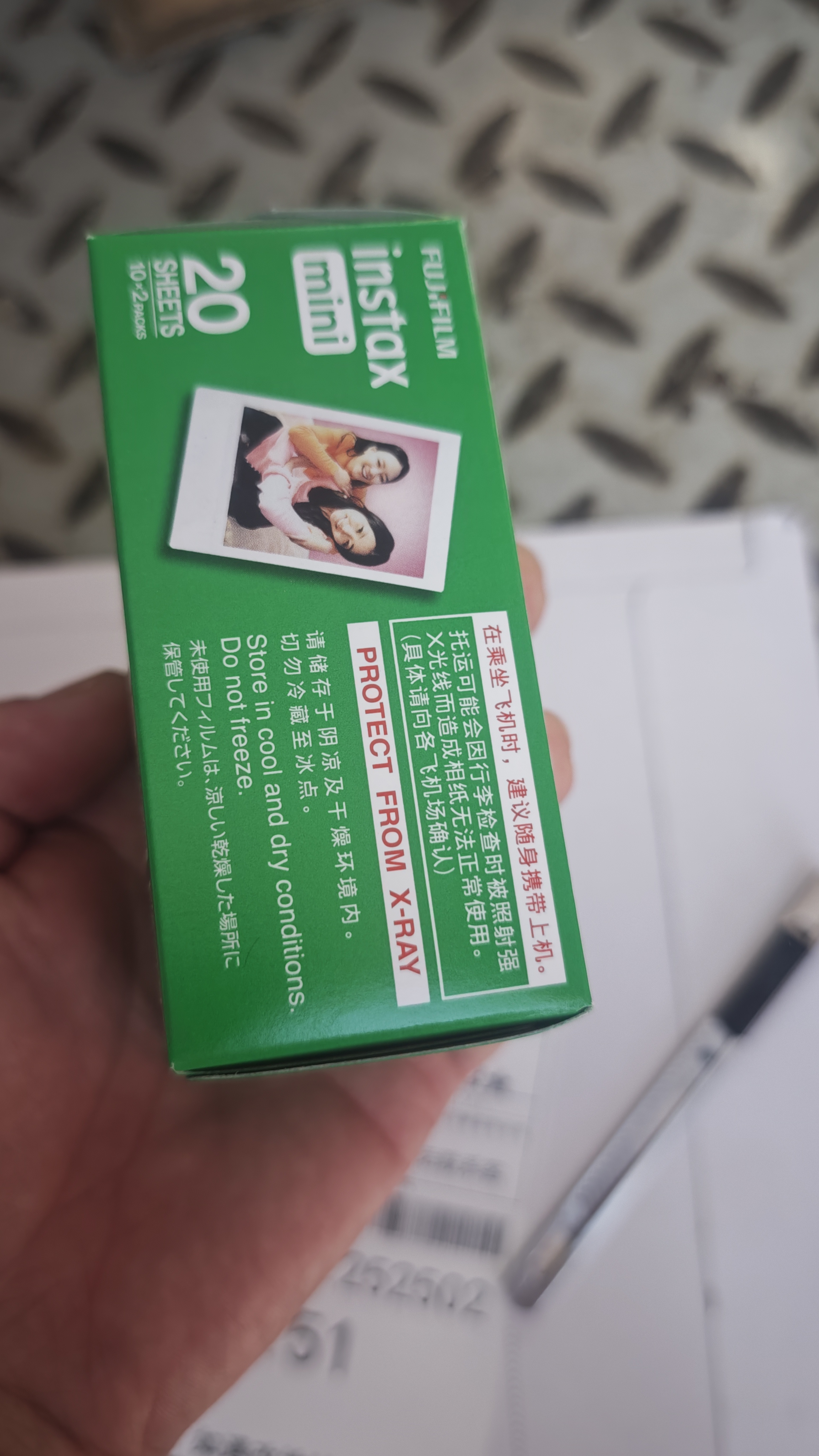 INSTAX富士instax立拍立得 mini相纸 白边双包20张(适用miniSE/11/12/40/90/LiPlay/EVO/Link3) 实拍图