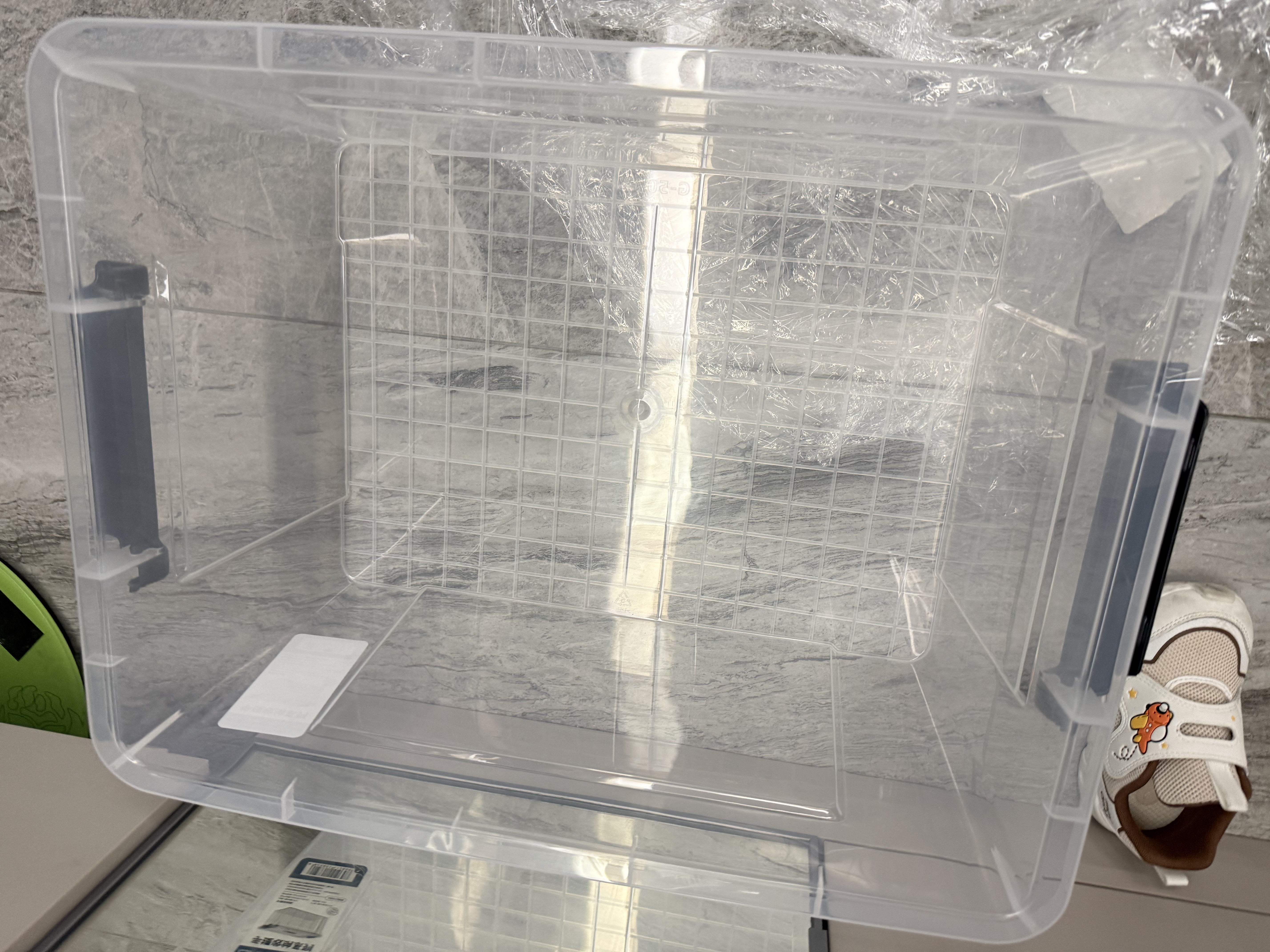 SPACEXPERT 衣物收纳箱特大号塑料整理箱车载储物箱35L透明 1个装 带提手 实拍图