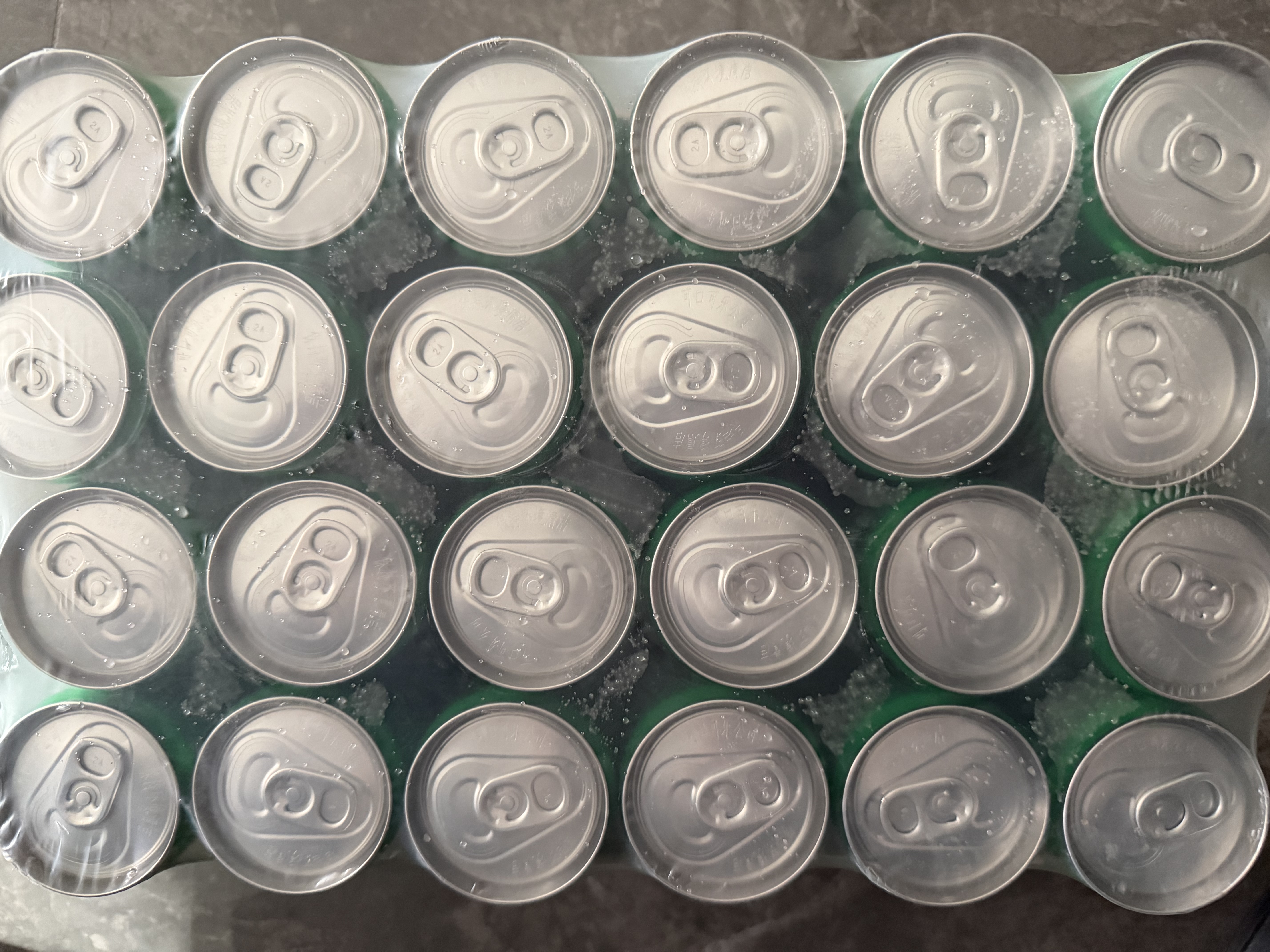 可口可乐（Coca-Cola）檀健次代言 雪碧Sprite柠檬味碳酸饮料 330ml*24摩登罐  实拍图