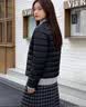 雪中飞女式轻暖排骨羽绒服26款时尚舒适休闲通勤百搭保暖运动羽绒内恤 宝石黑|8086 M 165/88A 实拍图