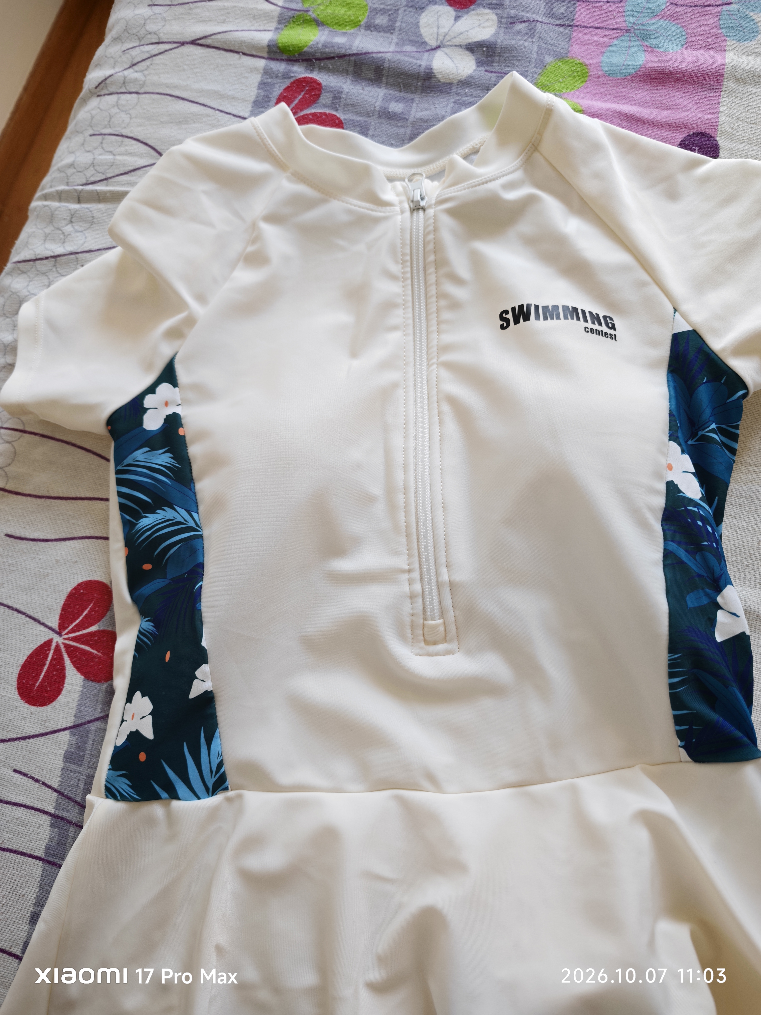 梵迪拉（F.DYRAA）泳衣女士游泳馆温泉学生连体遮肚显瘦保守游泳三件套13034白色L 实拍图