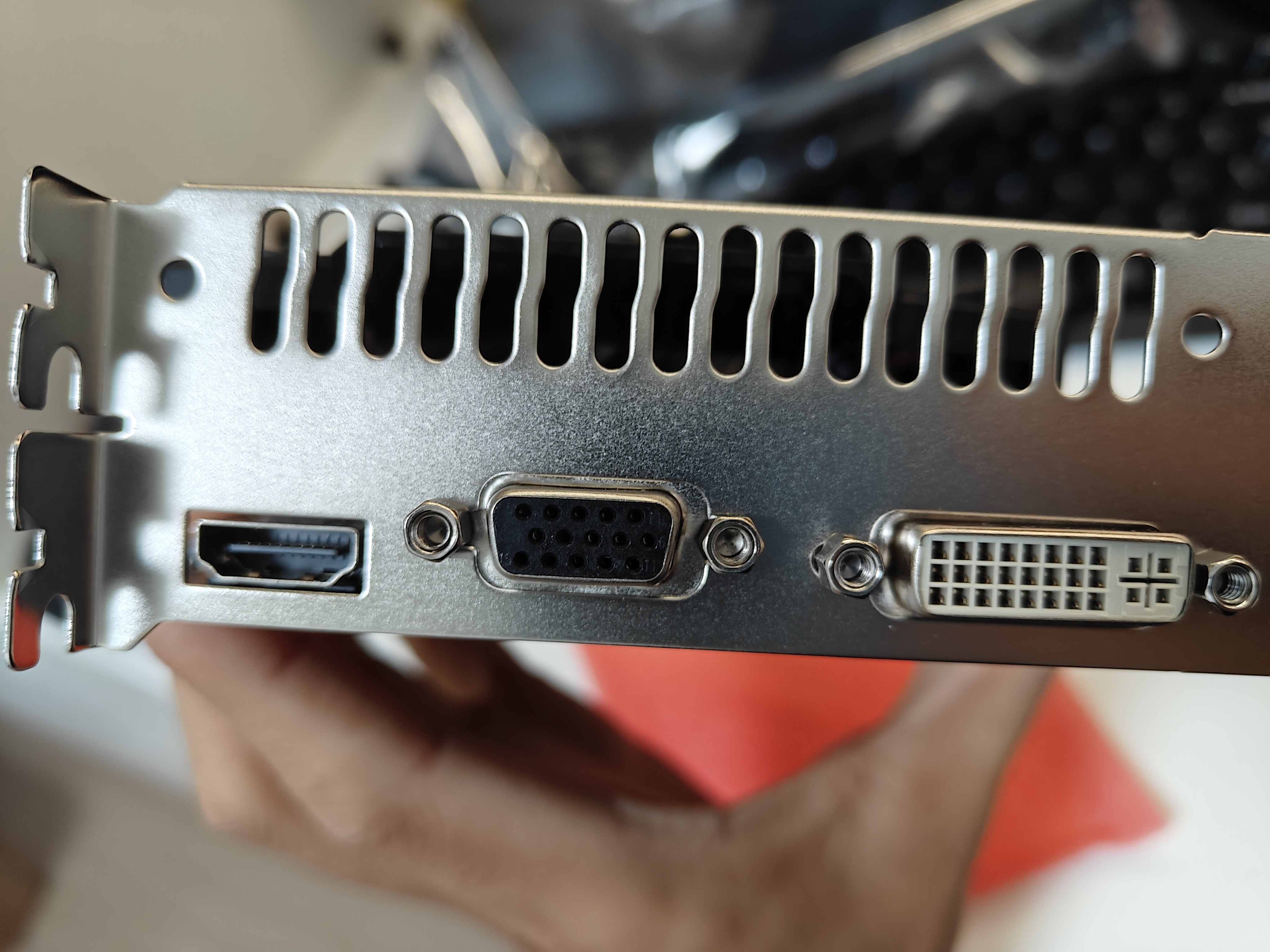 精粤GTX750-2GD5 家用影音娱乐办公LOL/CF网游 GDDR5高速显存显卡低耗静音入门显卡GDDR5/128bit 实拍图