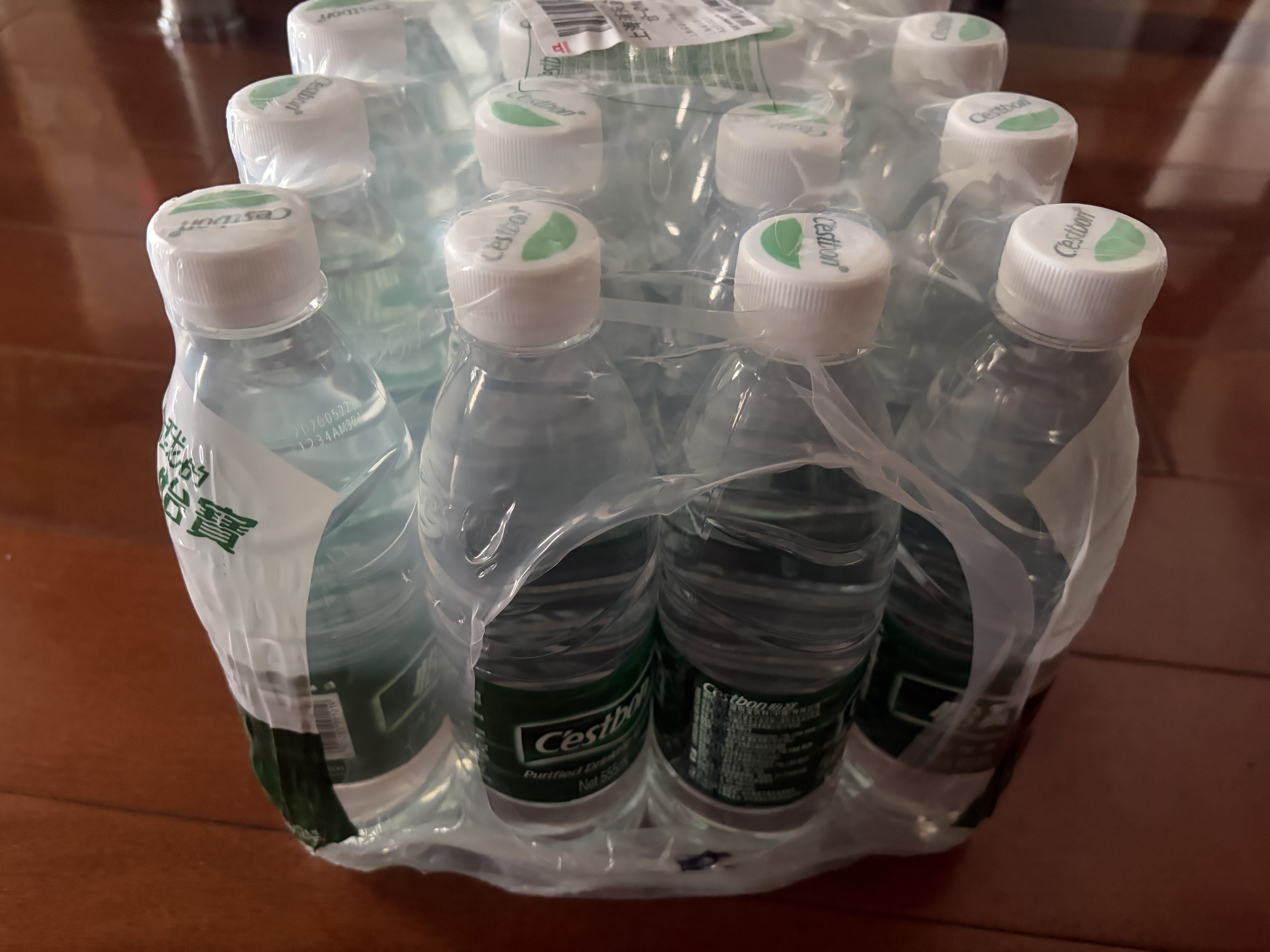 怡宝饮用水 纯净水 555ml*24瓶 塑膜装  实拍图