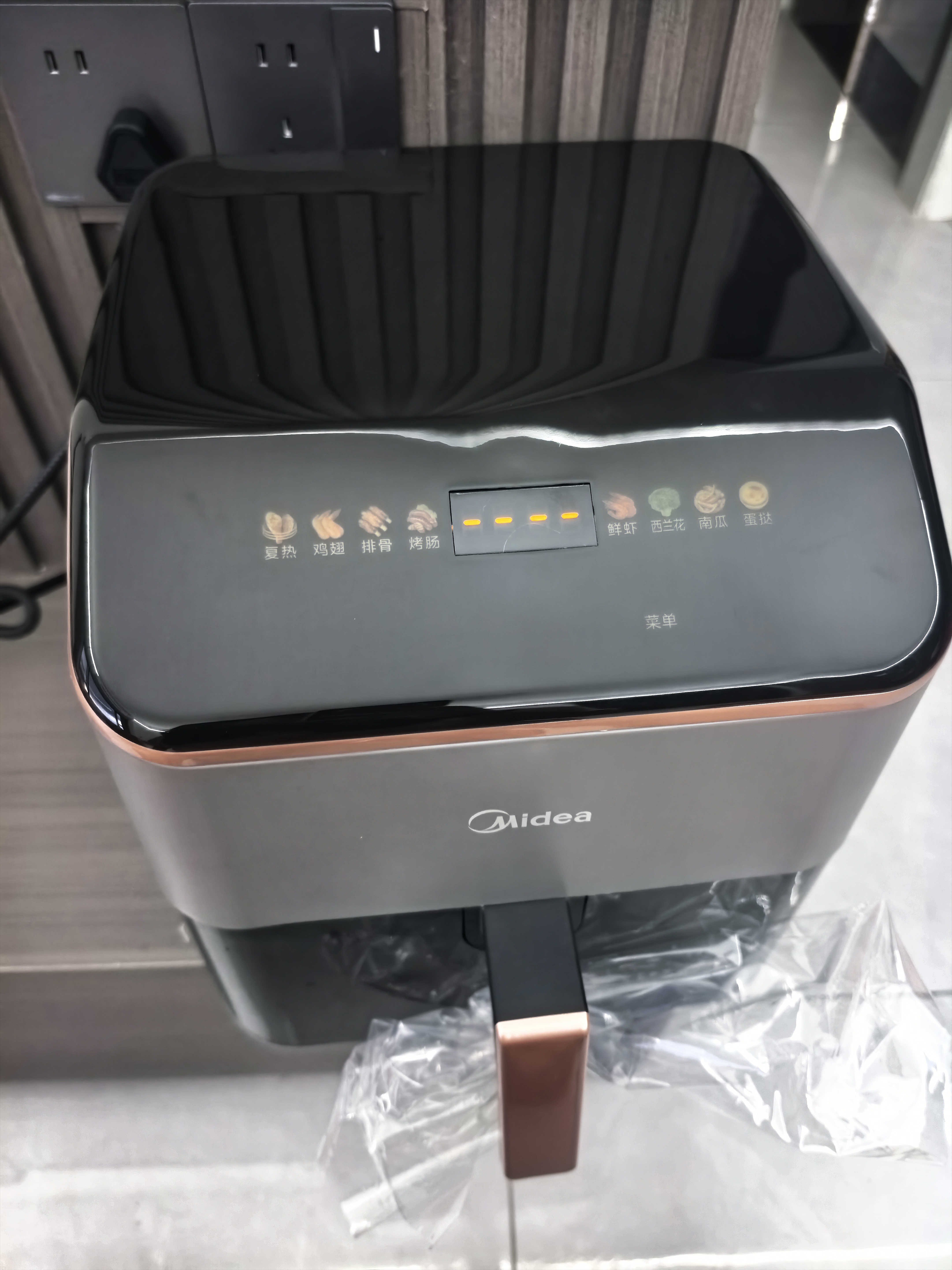 美的（Midea）【品牌直营】空气炸锅机家用免翻面透明可视大容量可视电炸锅微波炉烤箱一体机烤红薯机 电子触控智能烹饪 5.3L KZC539J5 实拍图