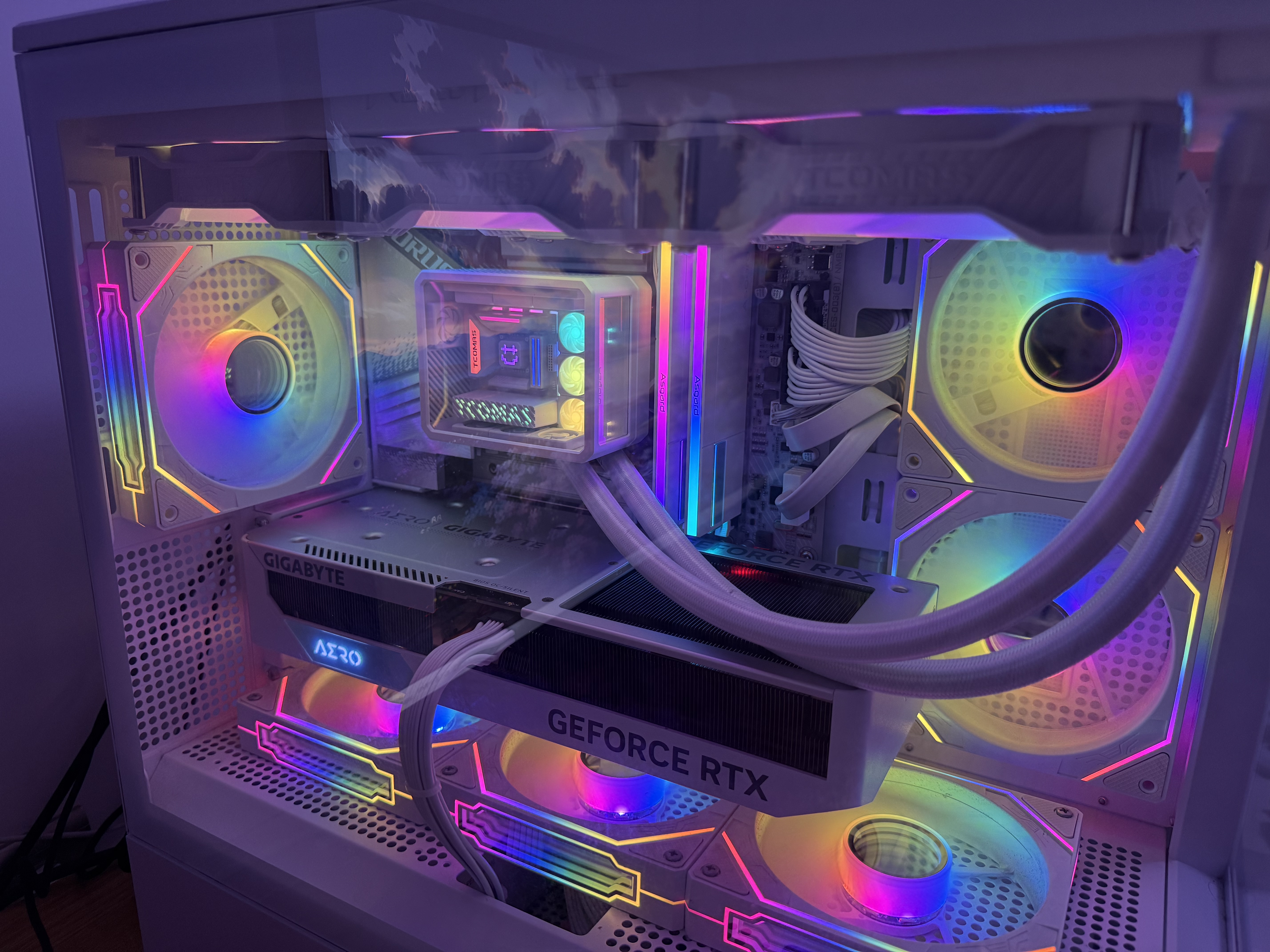 TCOMAS钛钽LA300 360白色 一体式CPU水冷散热器 微景观大冷头加厚冷排风扇ARGB光效 支持intel/AMD 实拍图