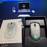 外星人（Alienware）AW720M游戏鼠标 无线2.4g蓝牙三模电竞鼠标长续航磁力回弹磁吸快充8键自定义编程 节日礼物白色 实拍图
