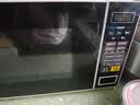 美的（Midea）微波炉烤箱一体机900w微波1000w烧烤平板光波速热23L容量变频2026新款彩膜家用一级能效 （C32） 实拍图