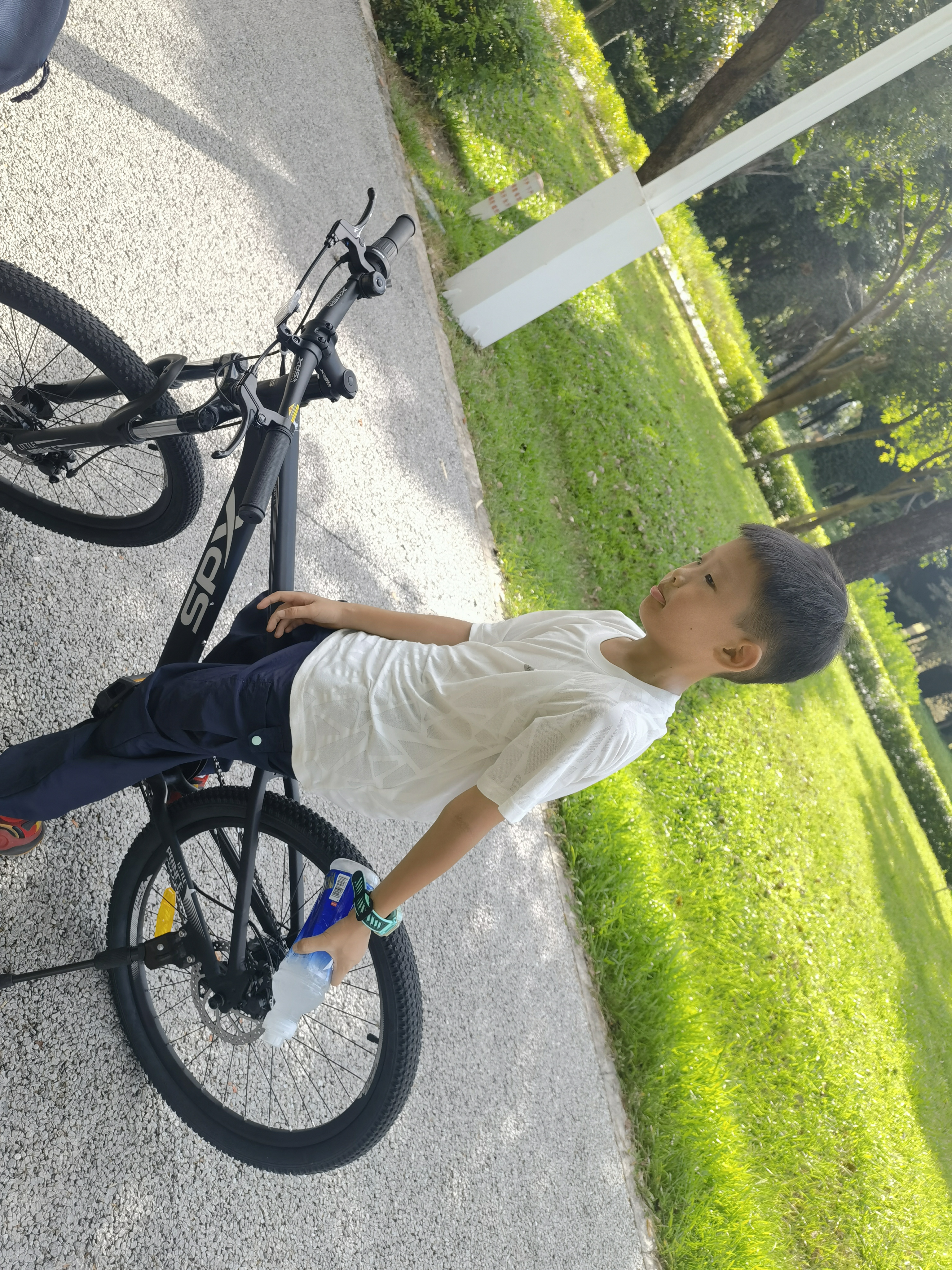 喜德盛（xds）儿童自行车小王子变速车7速青少年学生通勤运动单车黑银24英寸 实拍图