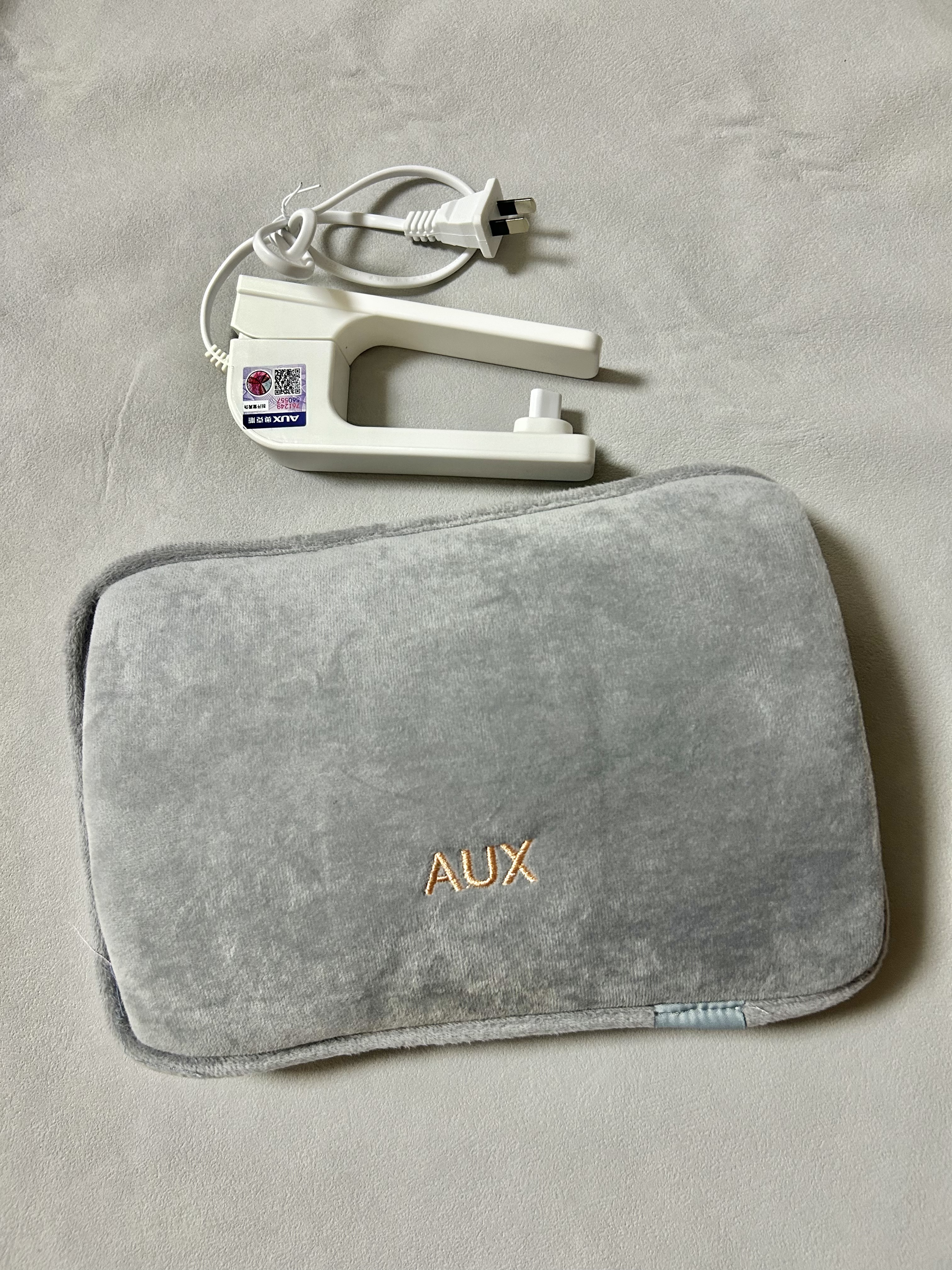 奥克斯（AUX）【告别脏污｜3秒拆卸】充电热水袋暖水袋暖手宝暖宝宝热敷暖肚子 实拍图