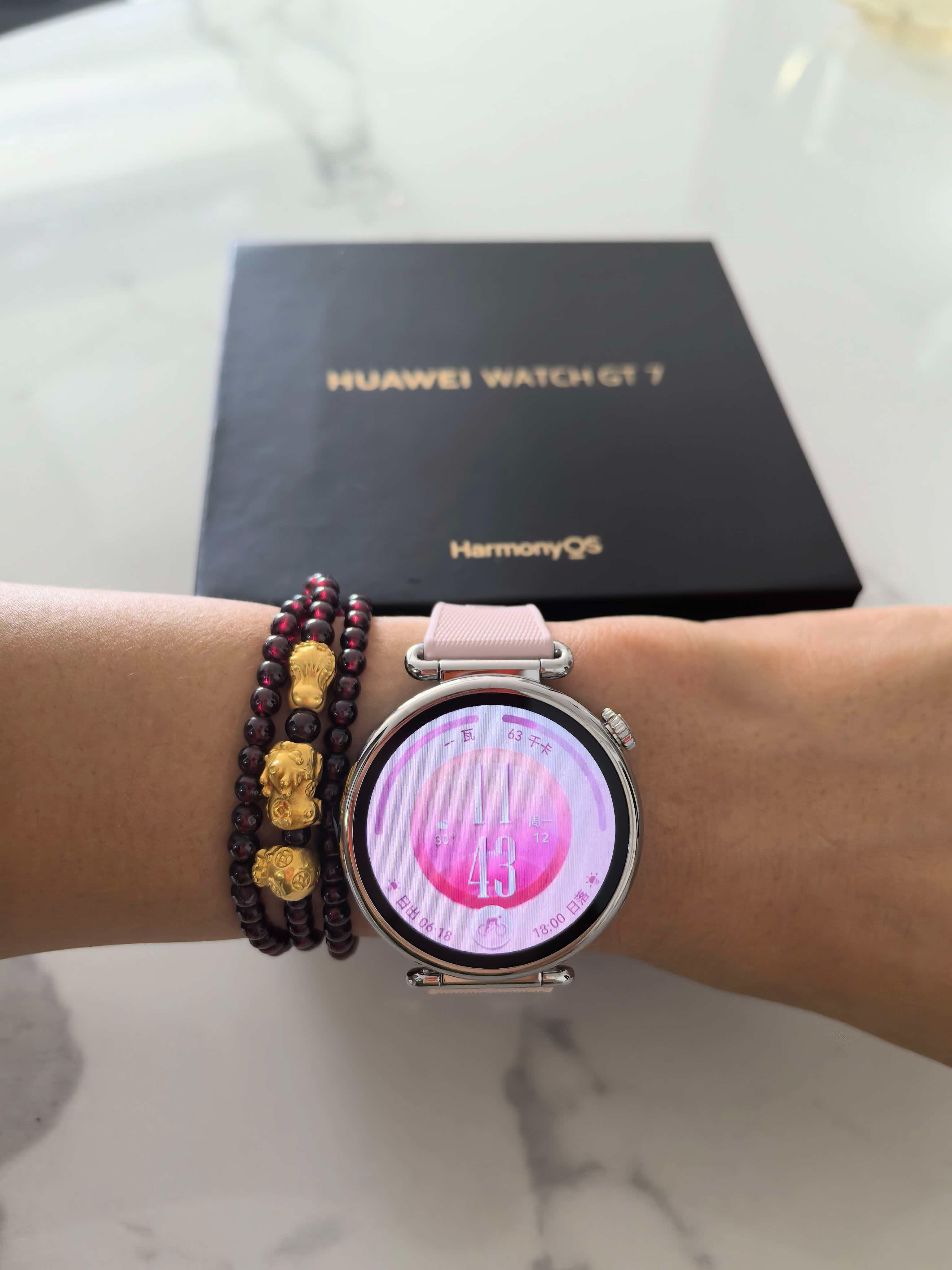 HUAWEIWATCH GT 7 41mm樱语粉身体状态准备度建议全新滑雪骑行模式华为手表  实拍图