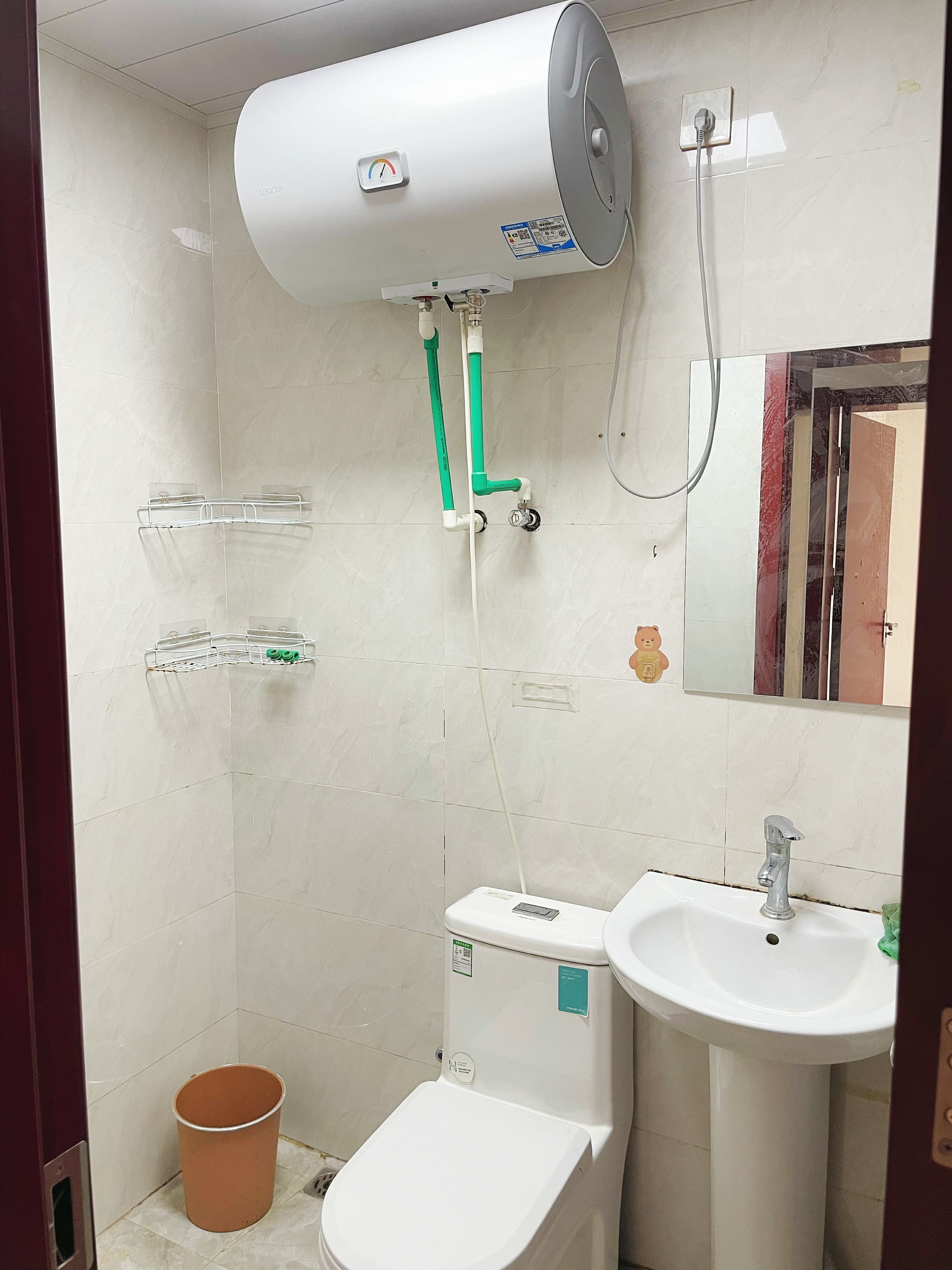 统帅海尔出品 50升电热水器京东自营上门安装以旧换新2200W节能速热家用安全浴储水式LEC5001-20X1 实拍图