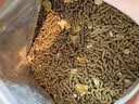 洁西（JESSIE）综合全阶兔粮兔子饲料宠物兔子粮食幼兔成兔垂耳兔 2.8kg 实拍图