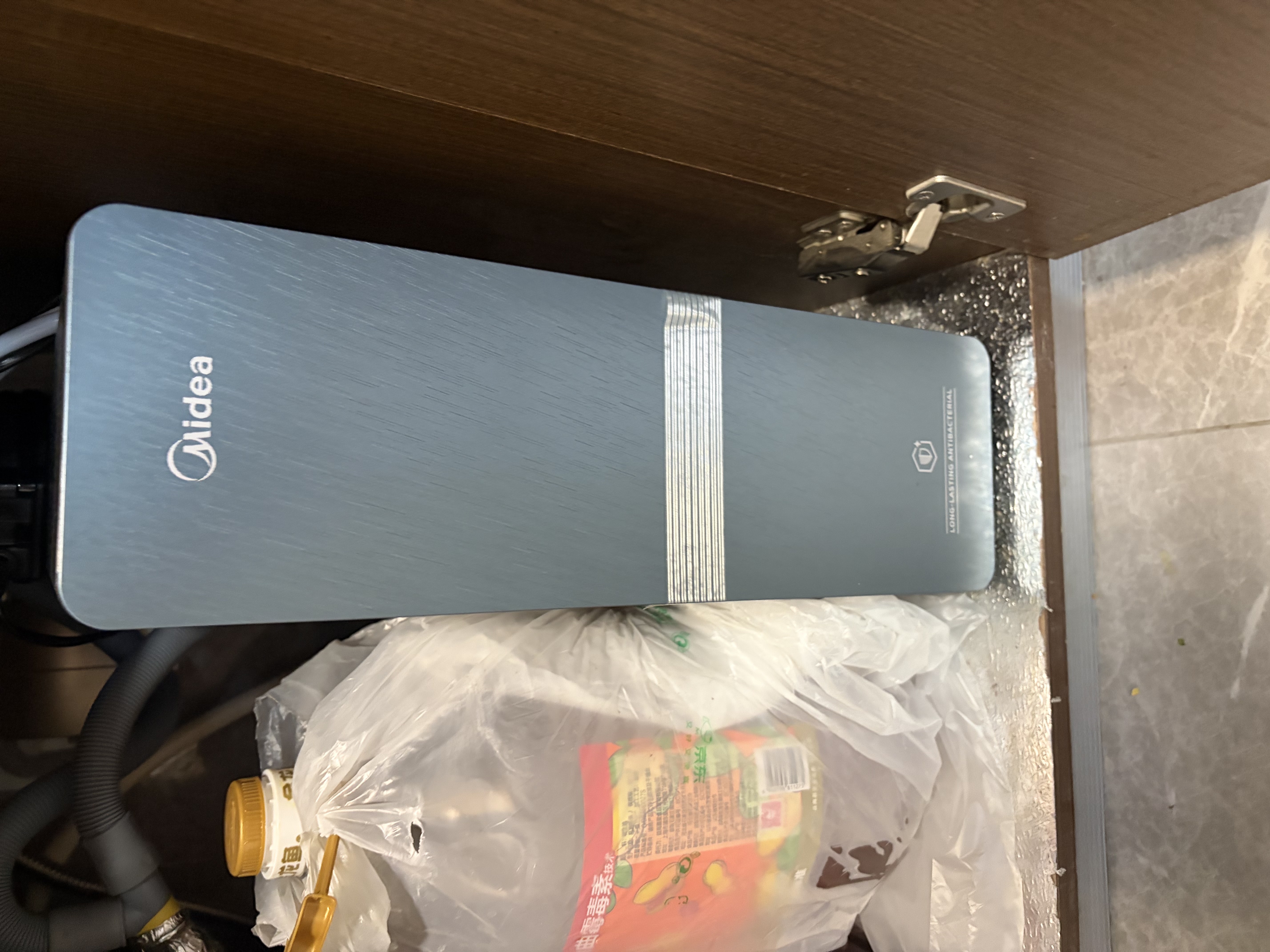 美的（Midea）星河1000Gpro+净水器家用饮水机厨下式净水机直饮机5年陶氏RO厨下式净水0阻垢剂0陈水反渗透净饮机 星河1000G pro+【 5年陶氏RO膜】 实拍图