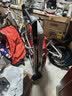 威焙（weber）Traveler燃气大烤盘烤炉户外露营庭院野炊便携烤肉折叠烧烤炉 新款上市红 实拍图