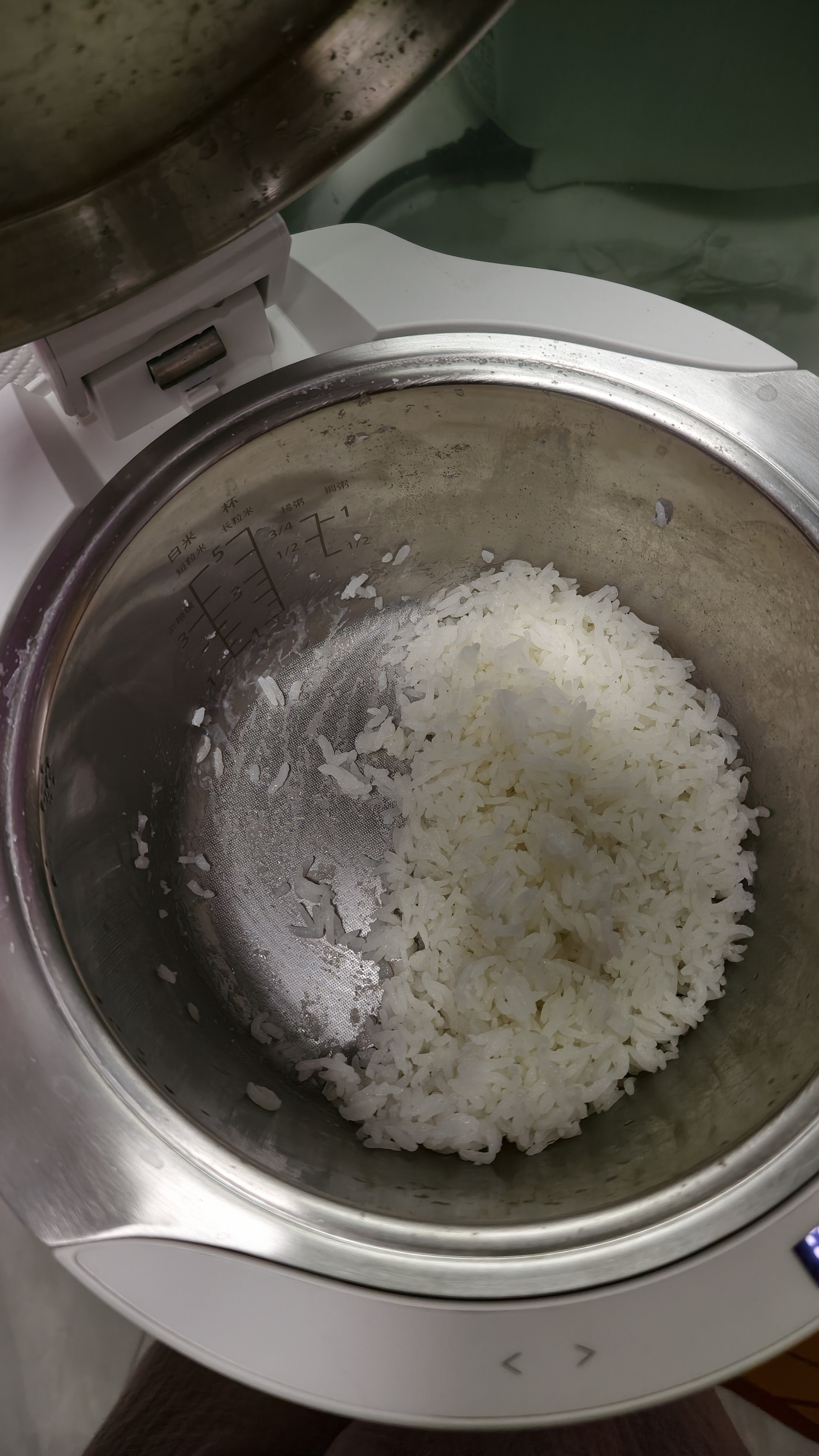 松下（Panasonic）【国家补贴】Xtra灵光煲0塑电饭煲0涂层内胆不粘锅家用IH不锈钢无涂层电饭锅2-3人2.6L容量HAS101 实拍图