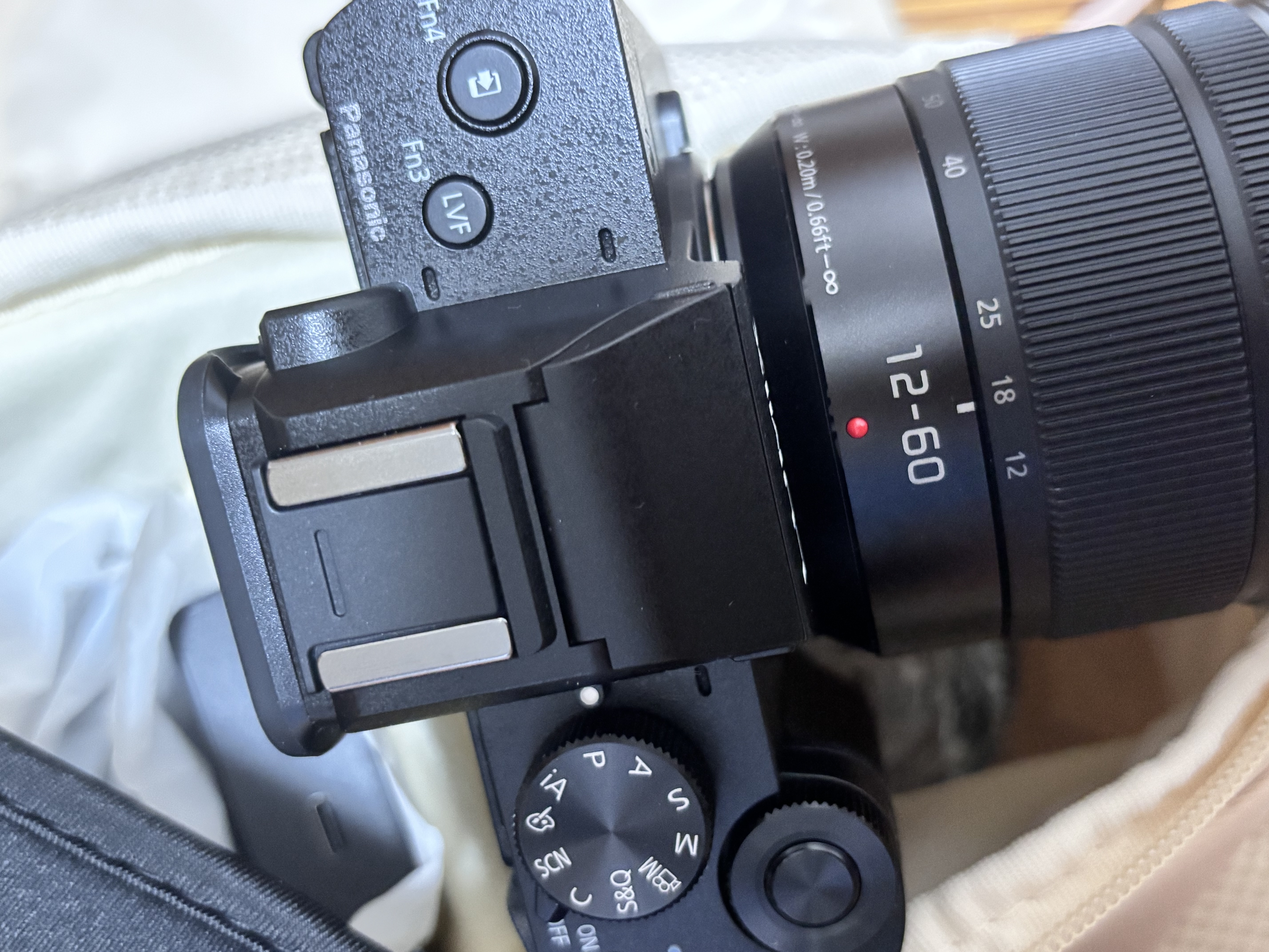 松下（Panasonic）Lumix G100D M43画幅相机 M43卡口 微单相机 无反数码相机 G100D+【12-60+25F1.7】双白盒套装 实拍图