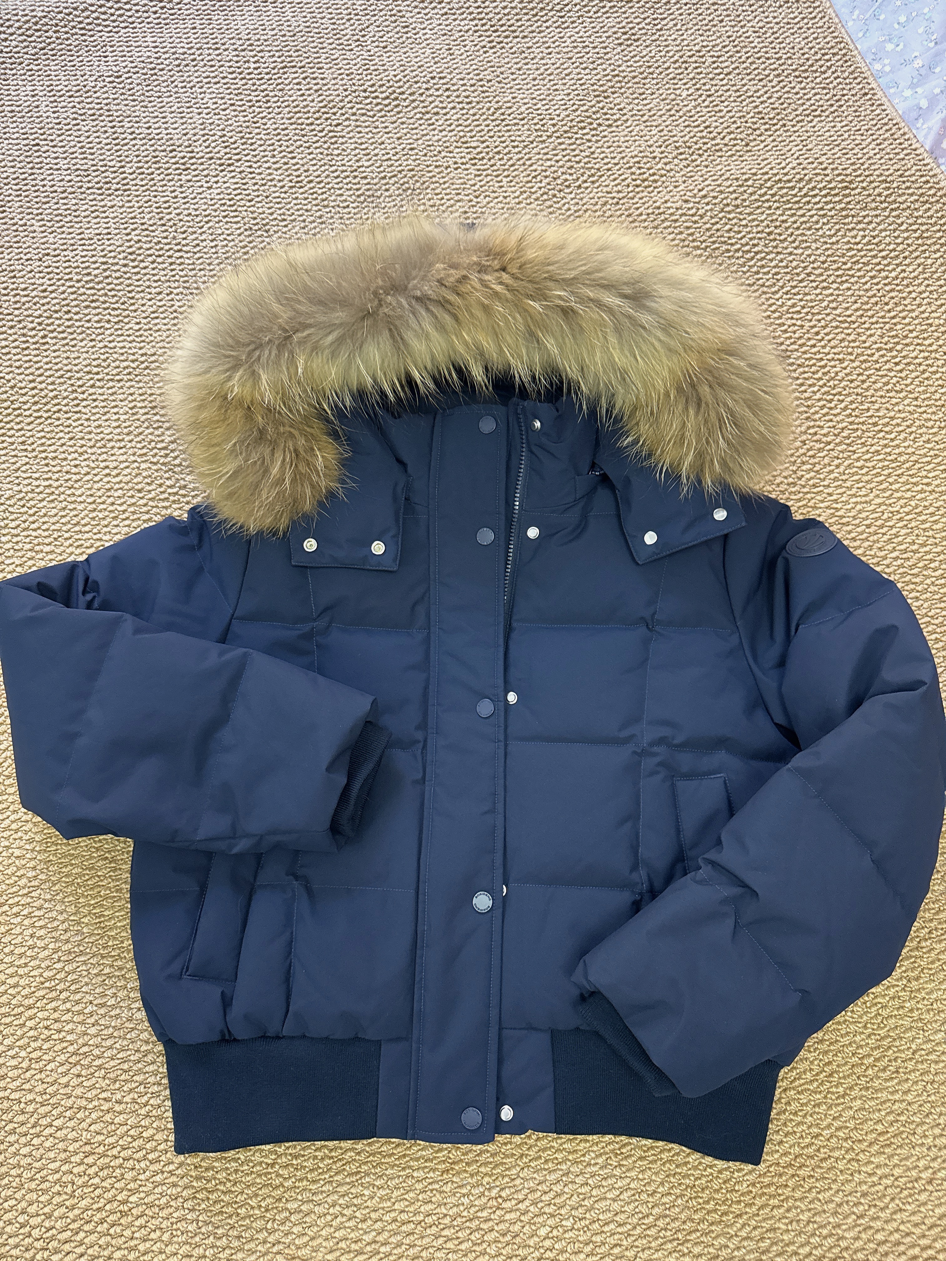 波司登【谷爱凌同款】26年冬休闲女款毛领脱卸帽短款羽绒服B260245362 实拍图