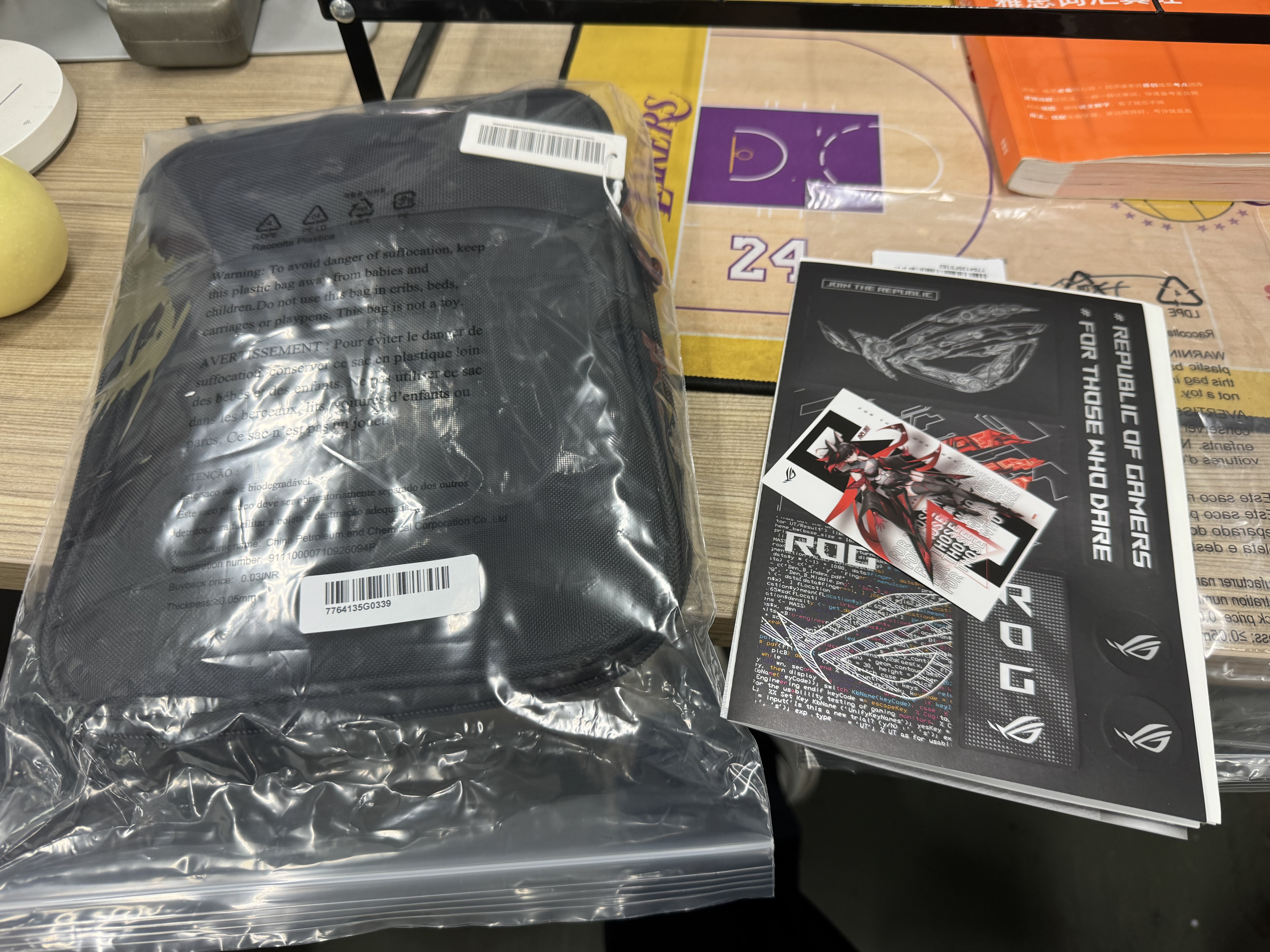 华硕ROG 绝杀27二代 XG27ACMES 27英寸显示器2K 240Hz电竞显示器2代超频255Hz HDR400 G-Sync HDMI 2.1 实拍图