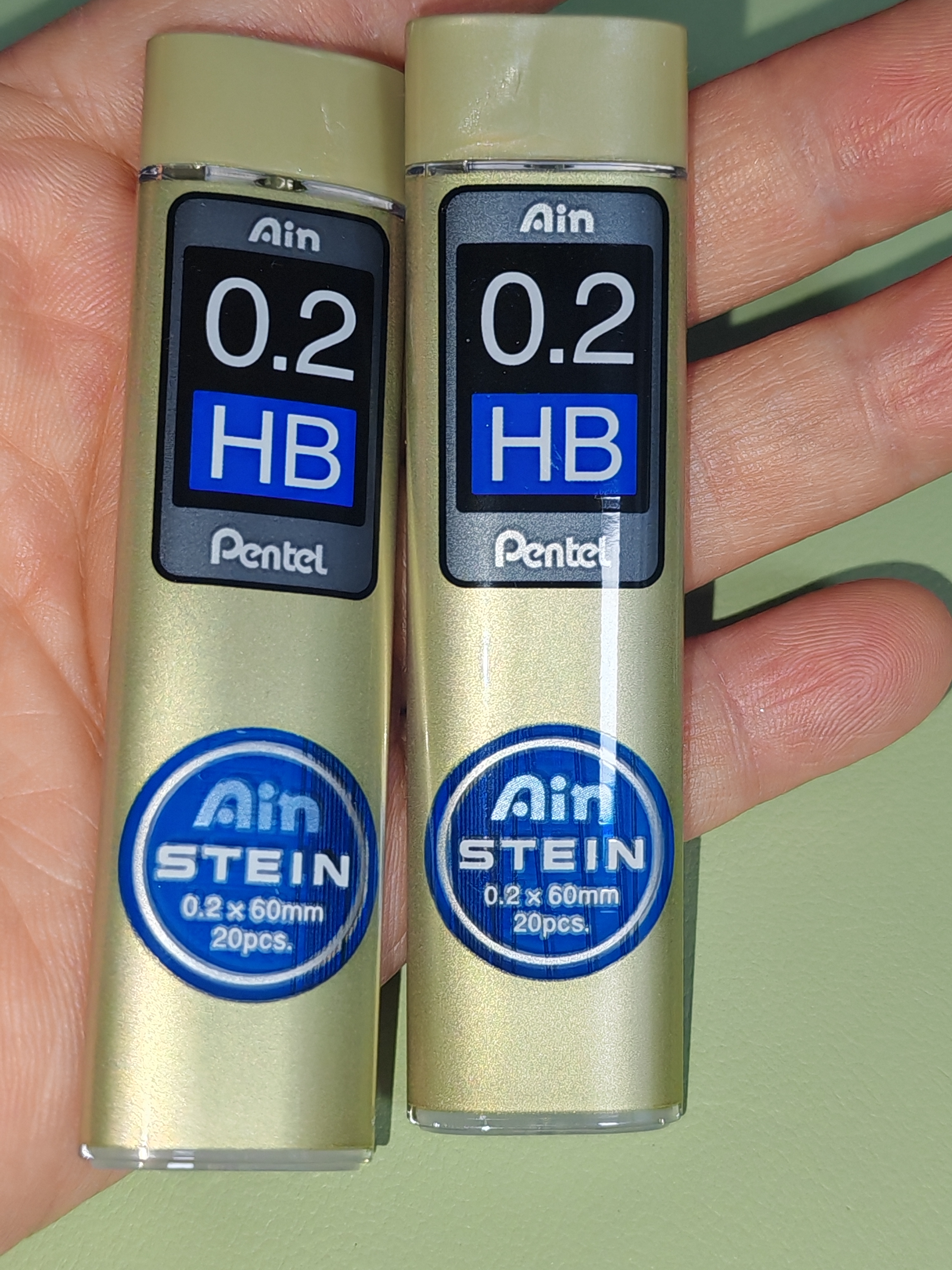 派通（Pentel ）0.2mm自动铅芯 不易折断顺滑清晰活动铅芯 C272W HB/2管（共40支） 实拍图