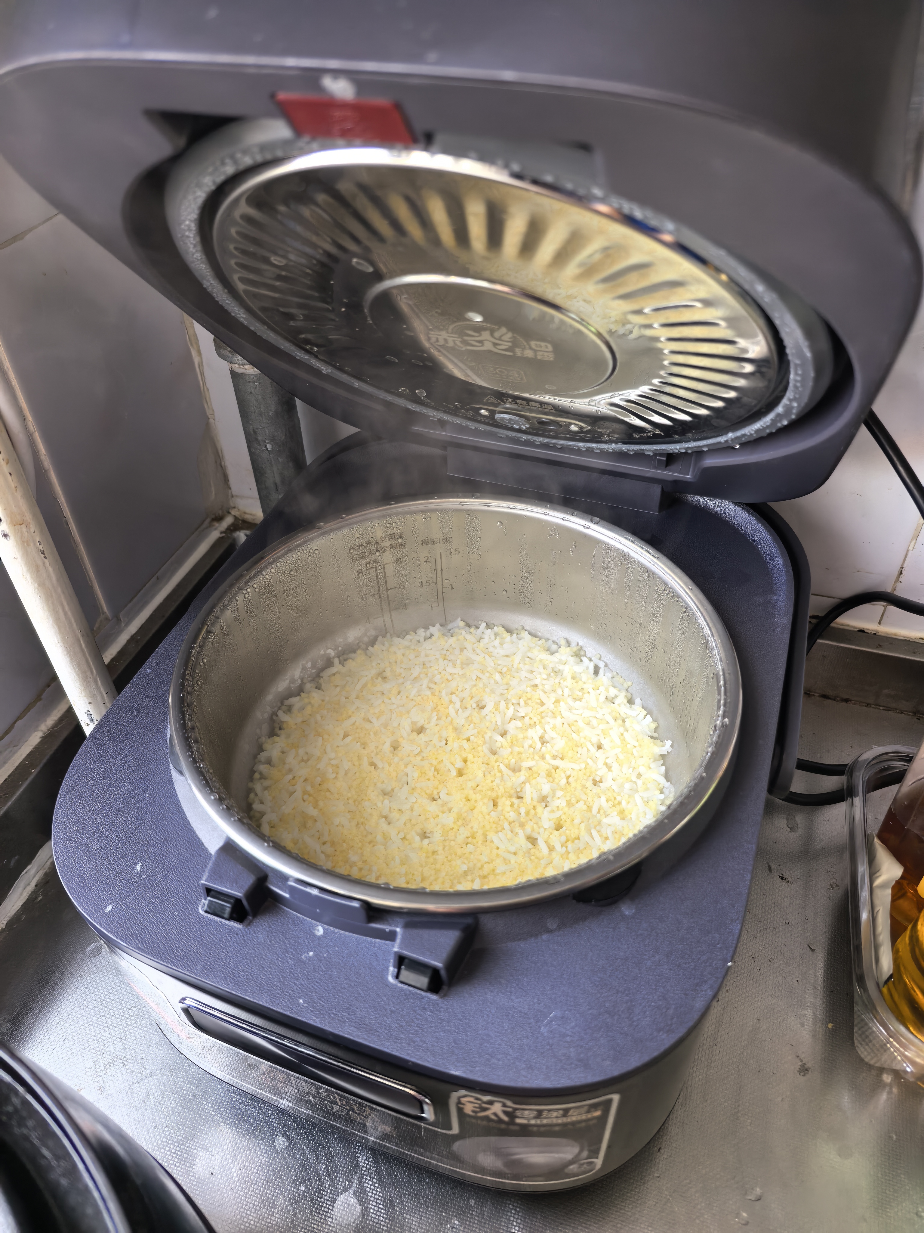 美的（Midea）赤炎纯钛0涂层电饭煲4L家用3-4人电饭锅IH上下双热源煮小米粥电磁加热钛釜系列EFB4028H品牌官方 实拍图