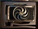 七彩虹（Colorful）战斧 GeForce RTX 5060 Ti 豪华版 16GB GDDR7 DLSS 4.5 电竞光追游戏设计电脑显卡 实拍图