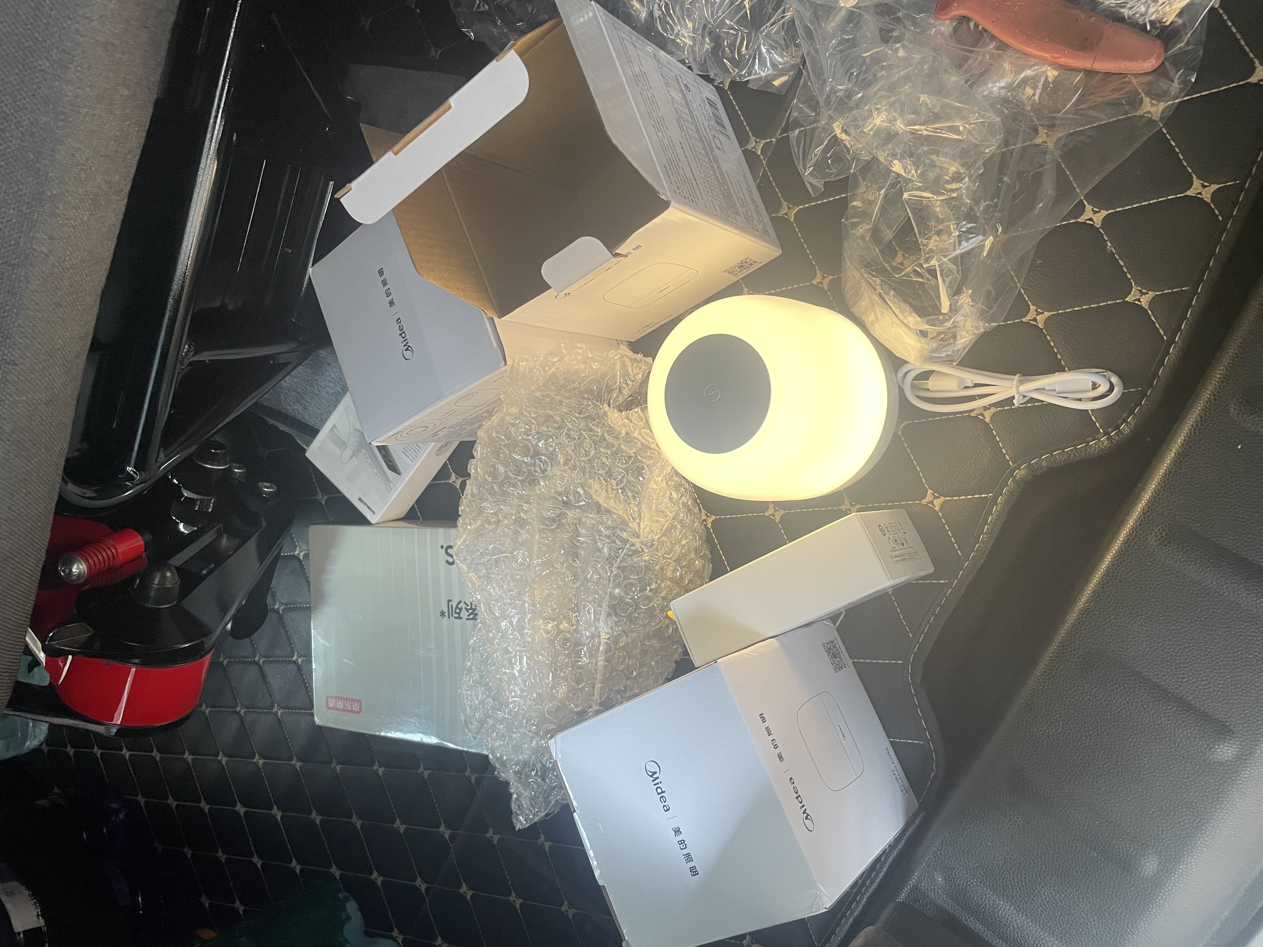 美的（Midea）床头灯卧室柔光小夜灯充电台灯三色调光节日创意礼品礼物起夜灯 实拍图