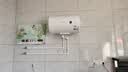 美的（Midea）储水式电热水器家用40/50/60升 2000w速热 10A插座出租屋节能省电洗澡免费上门安装安全防漏电墙 50L 2000W 2-3人洗【新品】F1 实拍图