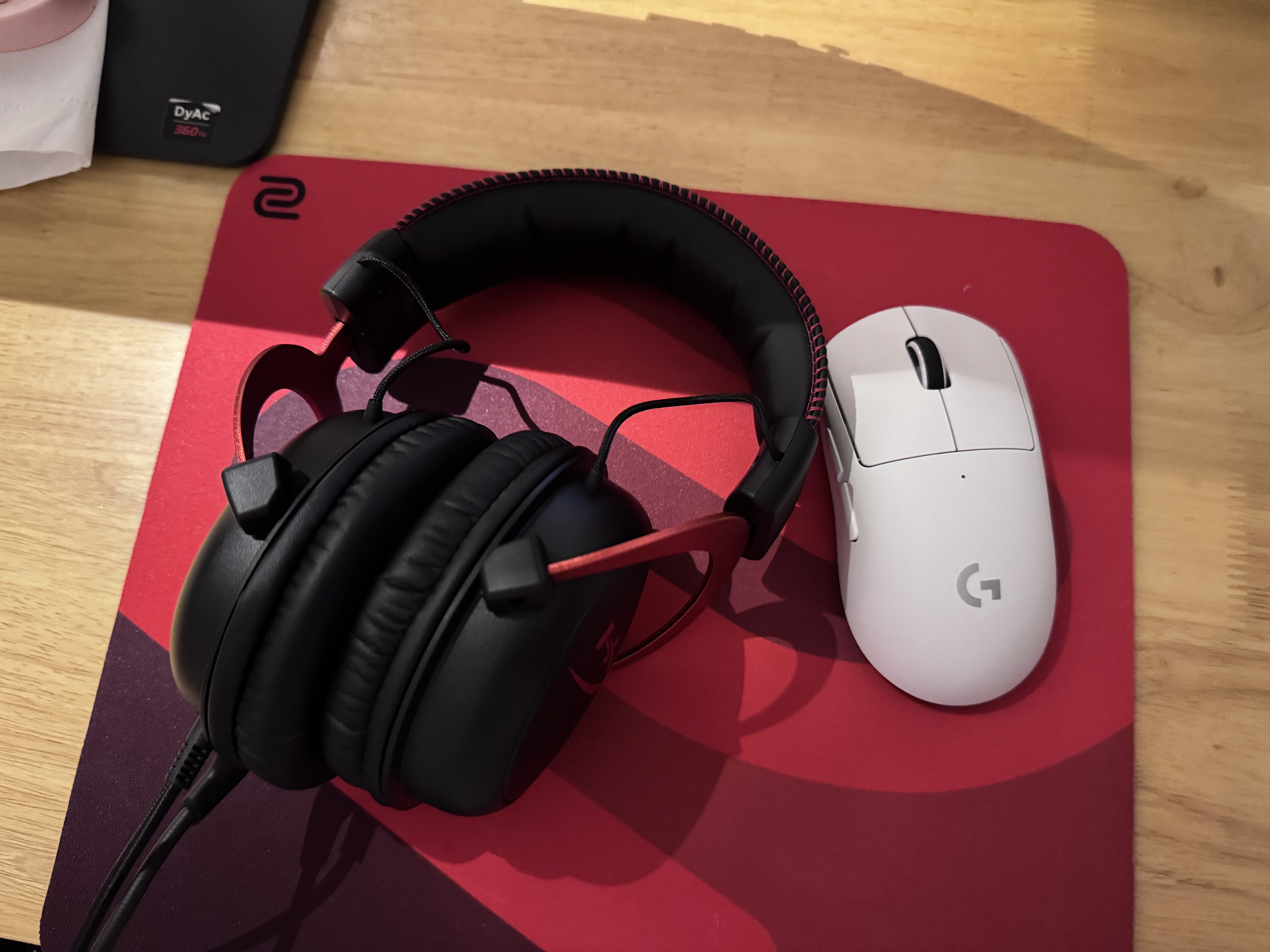 极度未知（HYPERX）飓风2飓风3系列电竞游戏耳机头戴式 fps吃鸡耳麦降噪麦克风 原金士顿cloud2电竞耳机 飓风2-黑红【7.1虚拟环绕声】 实拍图