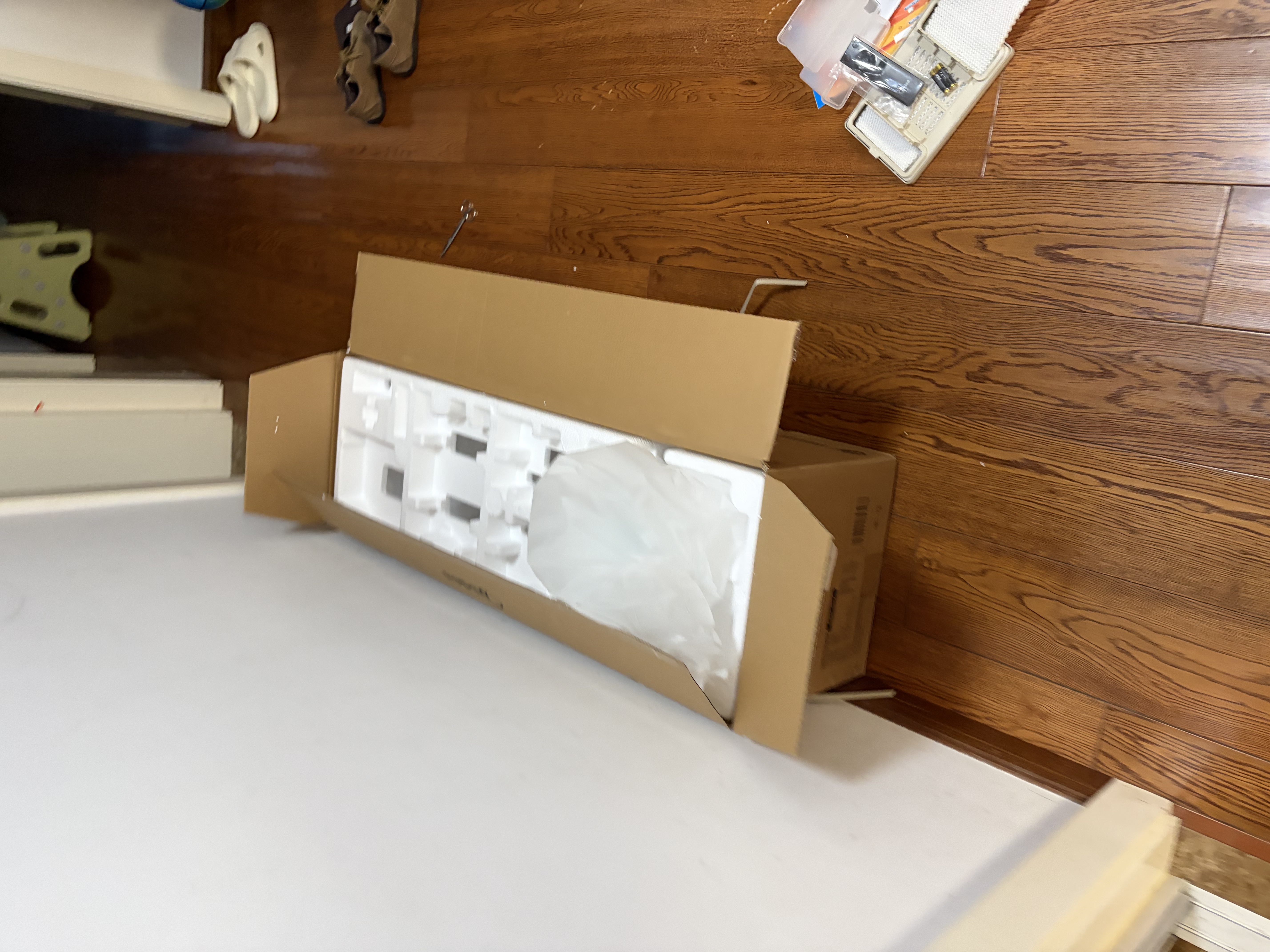 美的（Midea）【别墅级】石墨烯踢脚线取暖器 全屋升温大面积速热 3000W大功率电热电暖器 电暖气烤火炉 NDT-GTX 实拍图