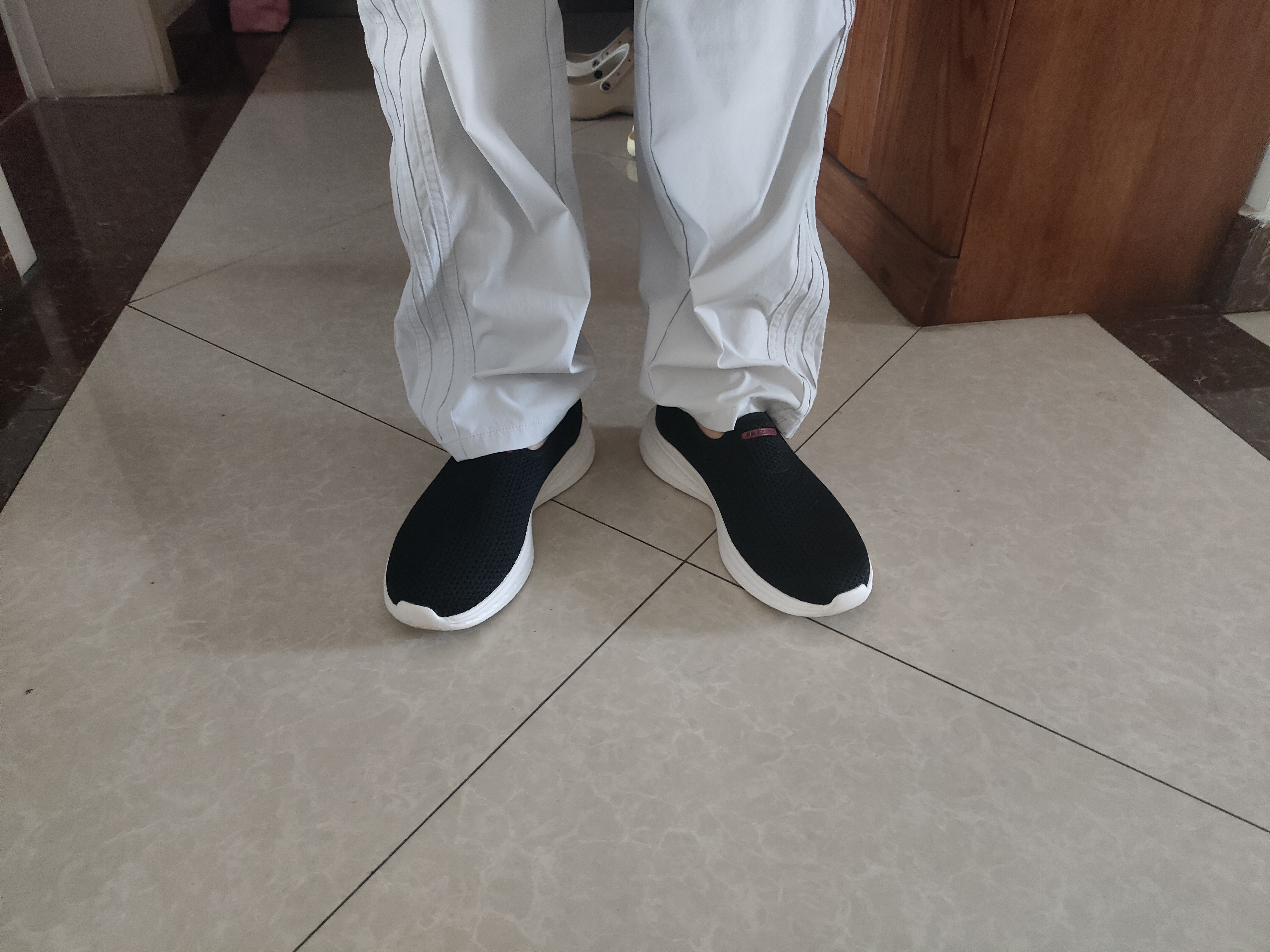 斯凯奇（Skechers）健步鞋男士软底舒适休闲鞋百搭运动一脚蹬轻便网面足弓支撑 实拍图