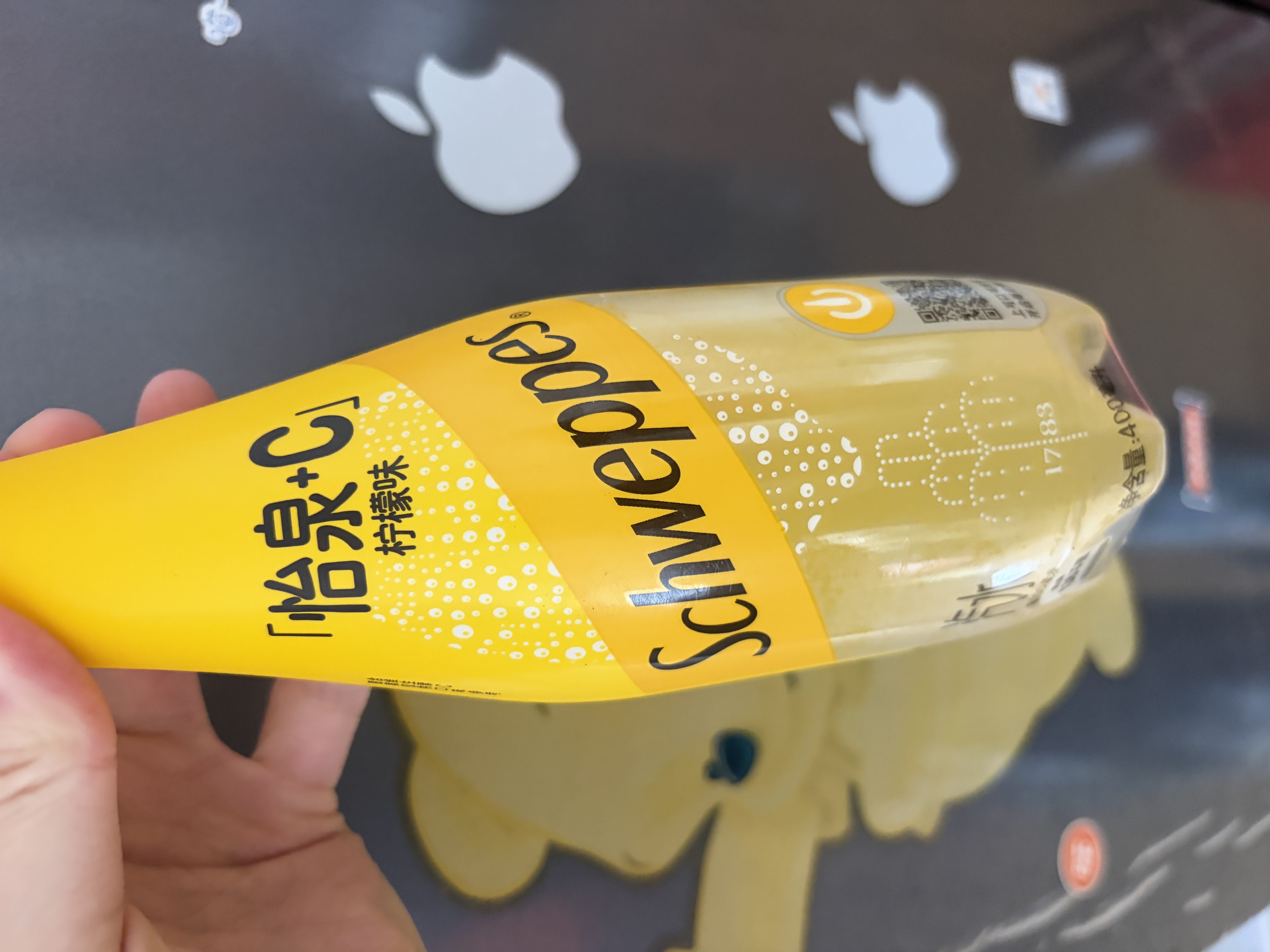 可口可乐怡泉可口可乐怡泉 Schweppes +C 柠檬味汽水 碳酸饮料 400ml*12瓶 实拍图