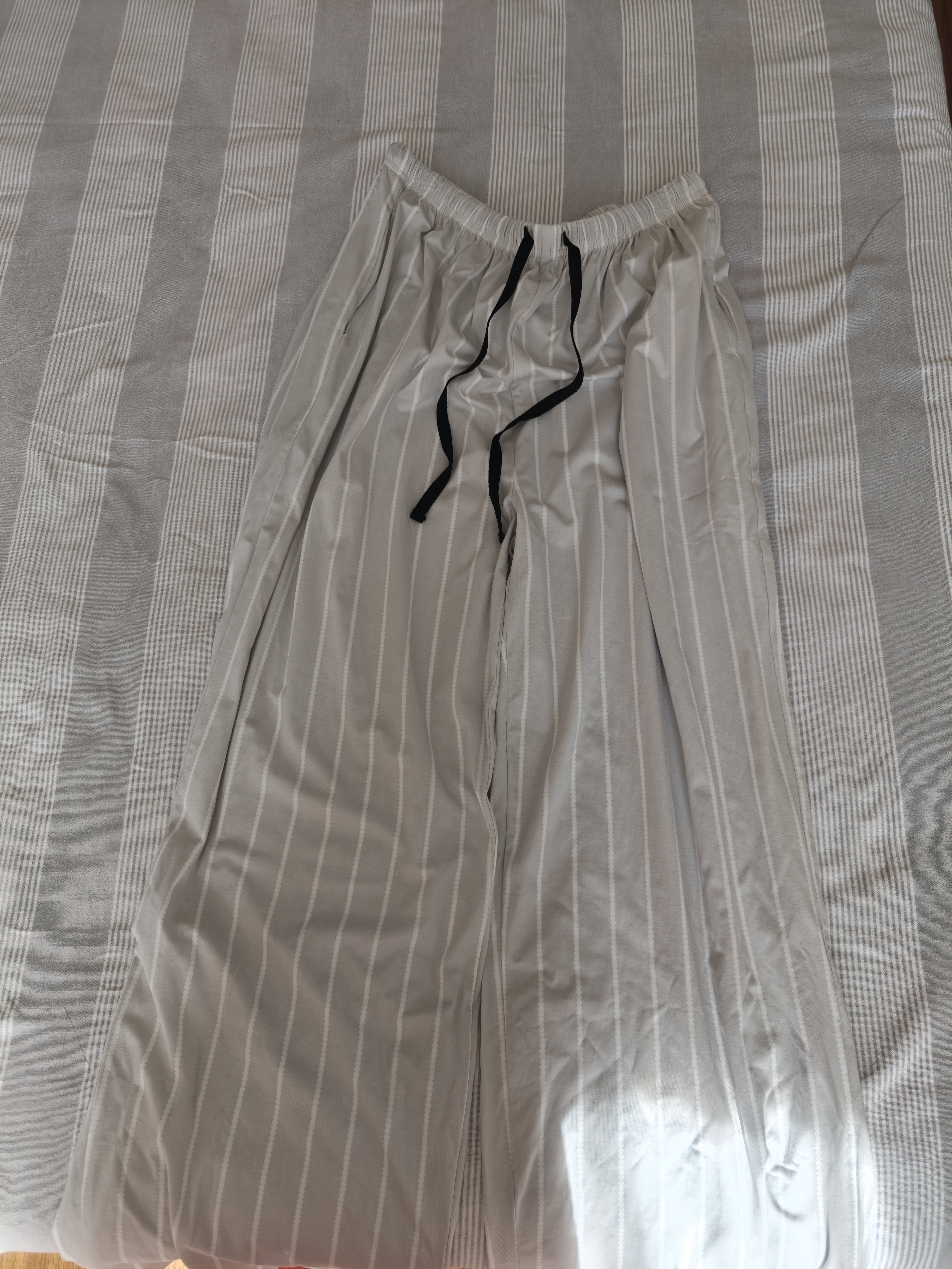 幸棉（LUCKMEEY）满天星印花莱赛尔棉家居服套装凉感可外穿 女款薄巧满天星  长袖长裤 M 实拍图