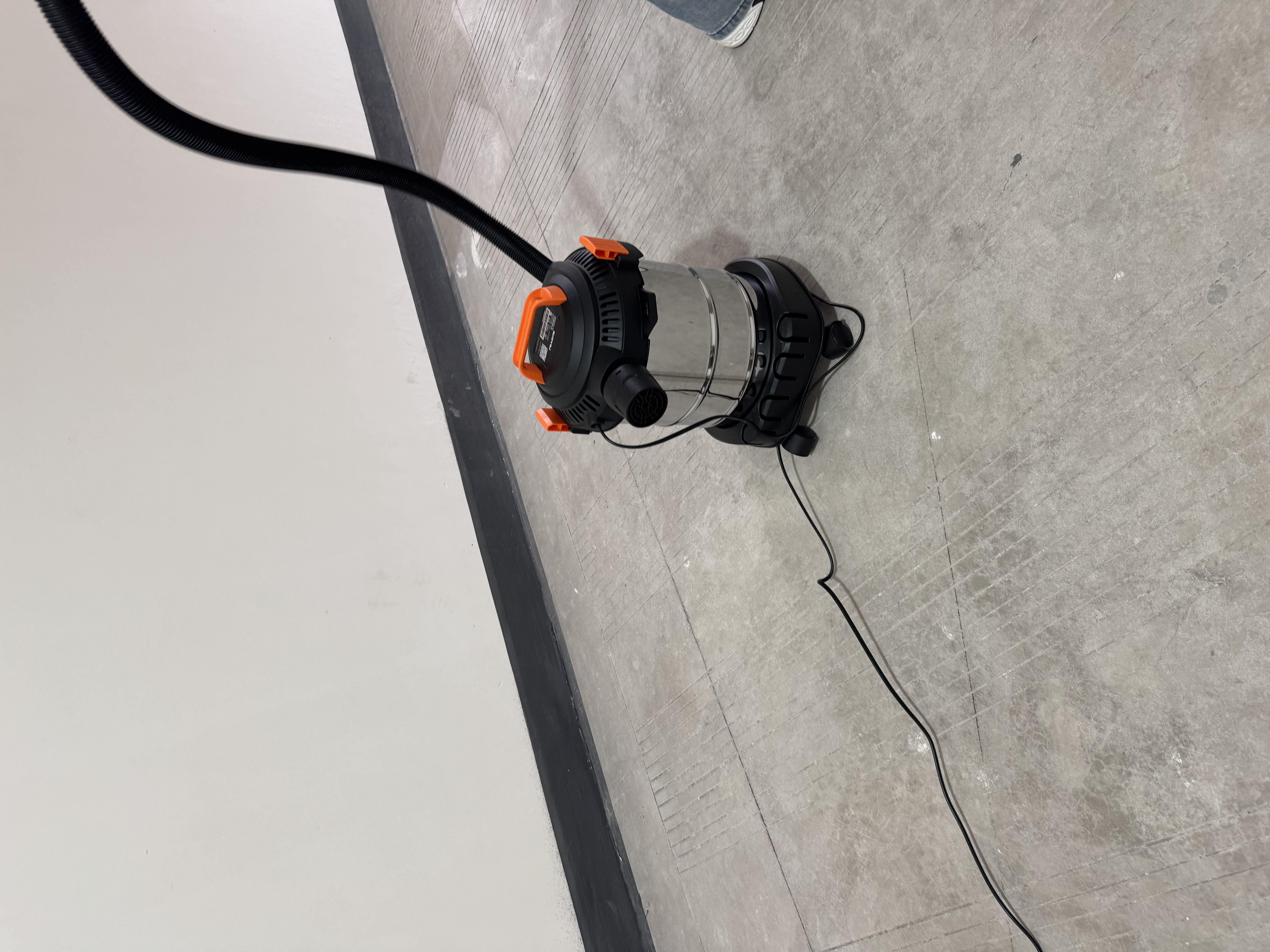亿力桶式手持吸尘器家用超强大吸力工业级车载商用大功率有线干湿两用宠物吸猫毛神器地毯开荒保洁6263 实拍图