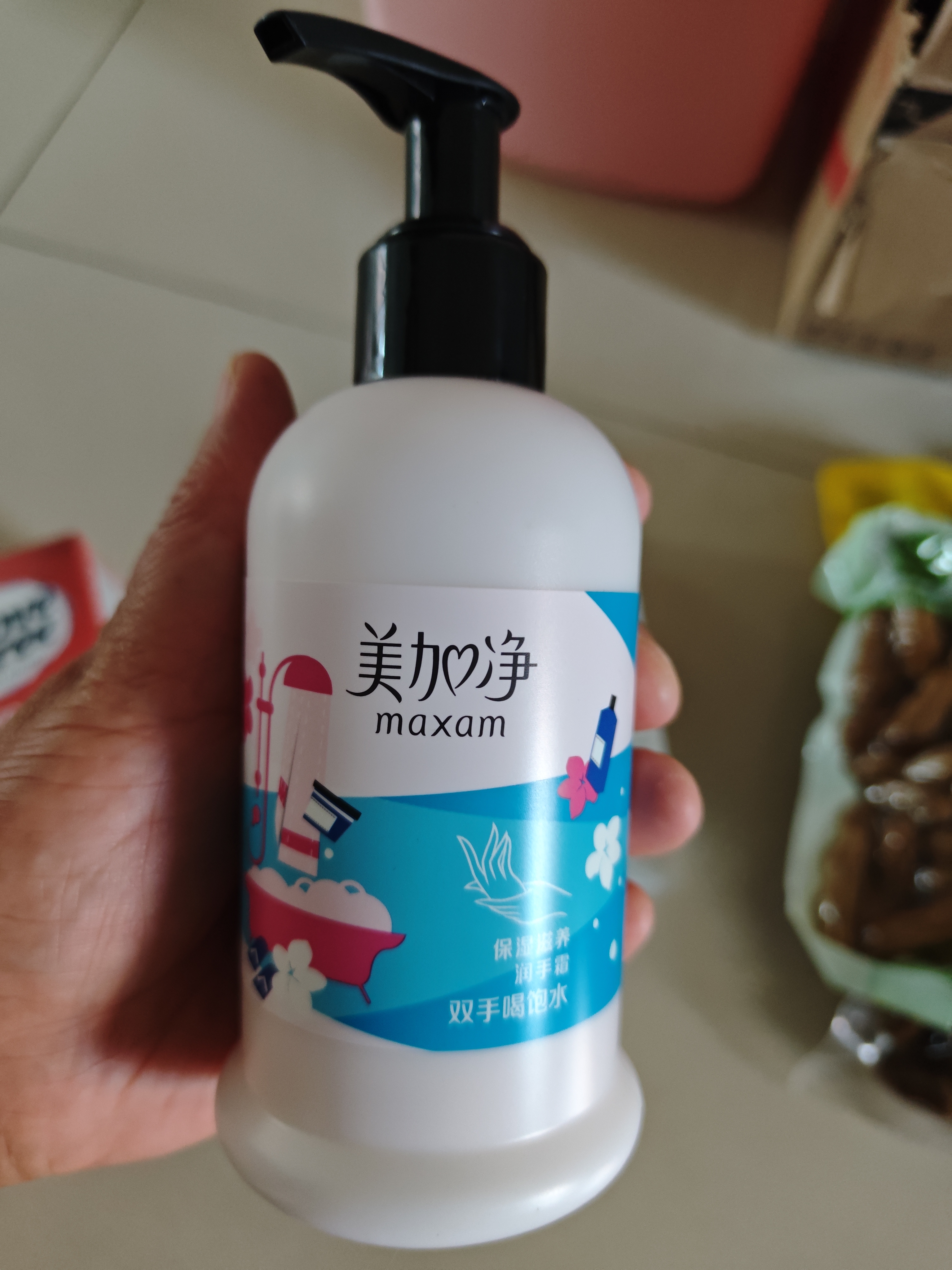 美加净护手霜保湿滋润手膜秋冬补水美白改善粗糙按压大瓶霜送女士175ml 实拍图
