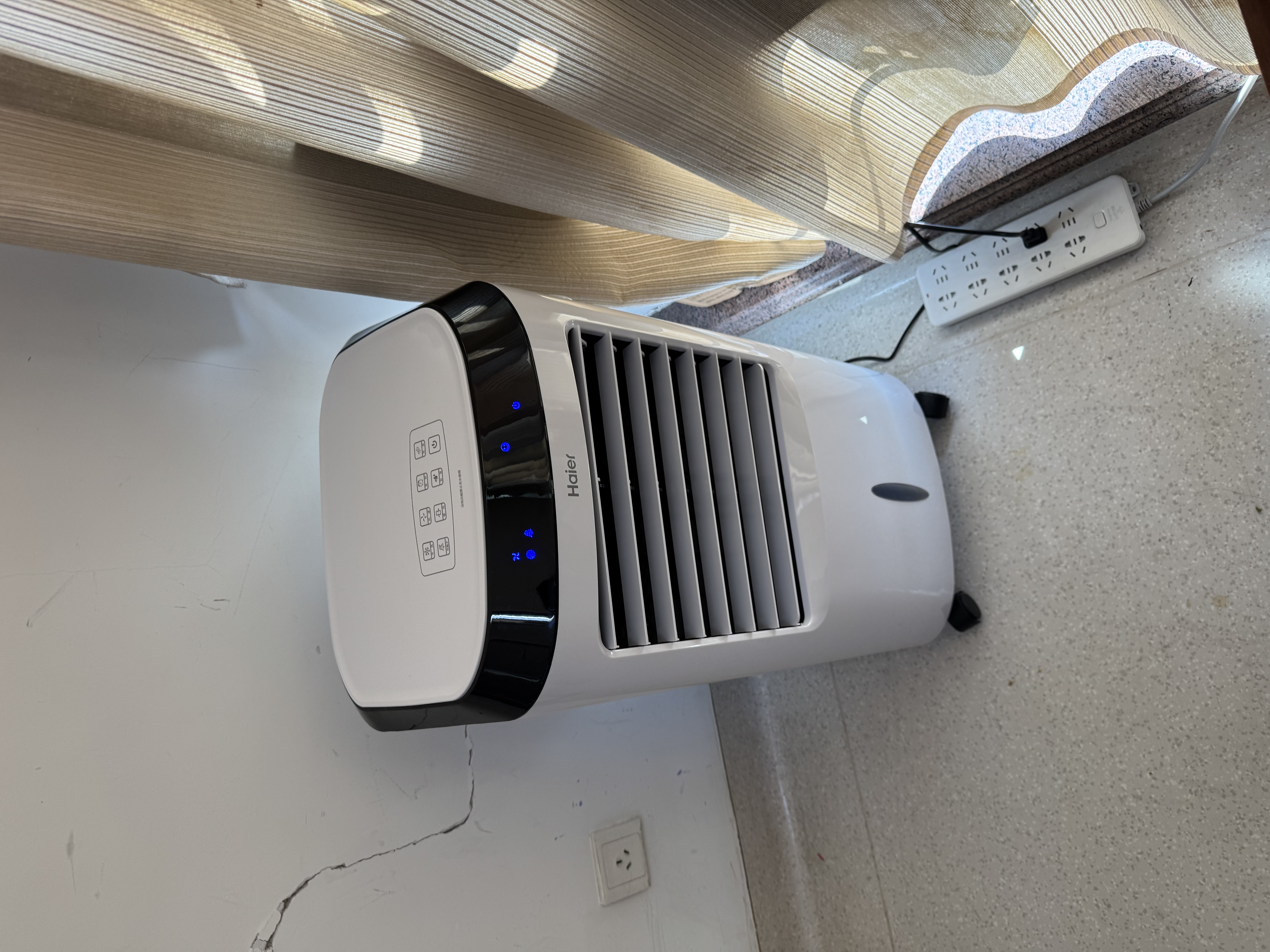 海尔（Haier） 空调扇制冷风扇加湿净化空气冷风机冷气扇遥控塔扇保价无叶风扇工业扇家用水冷移动小空调 【强效制冷+负离子净化】遥控款LG36-10R 实拍图