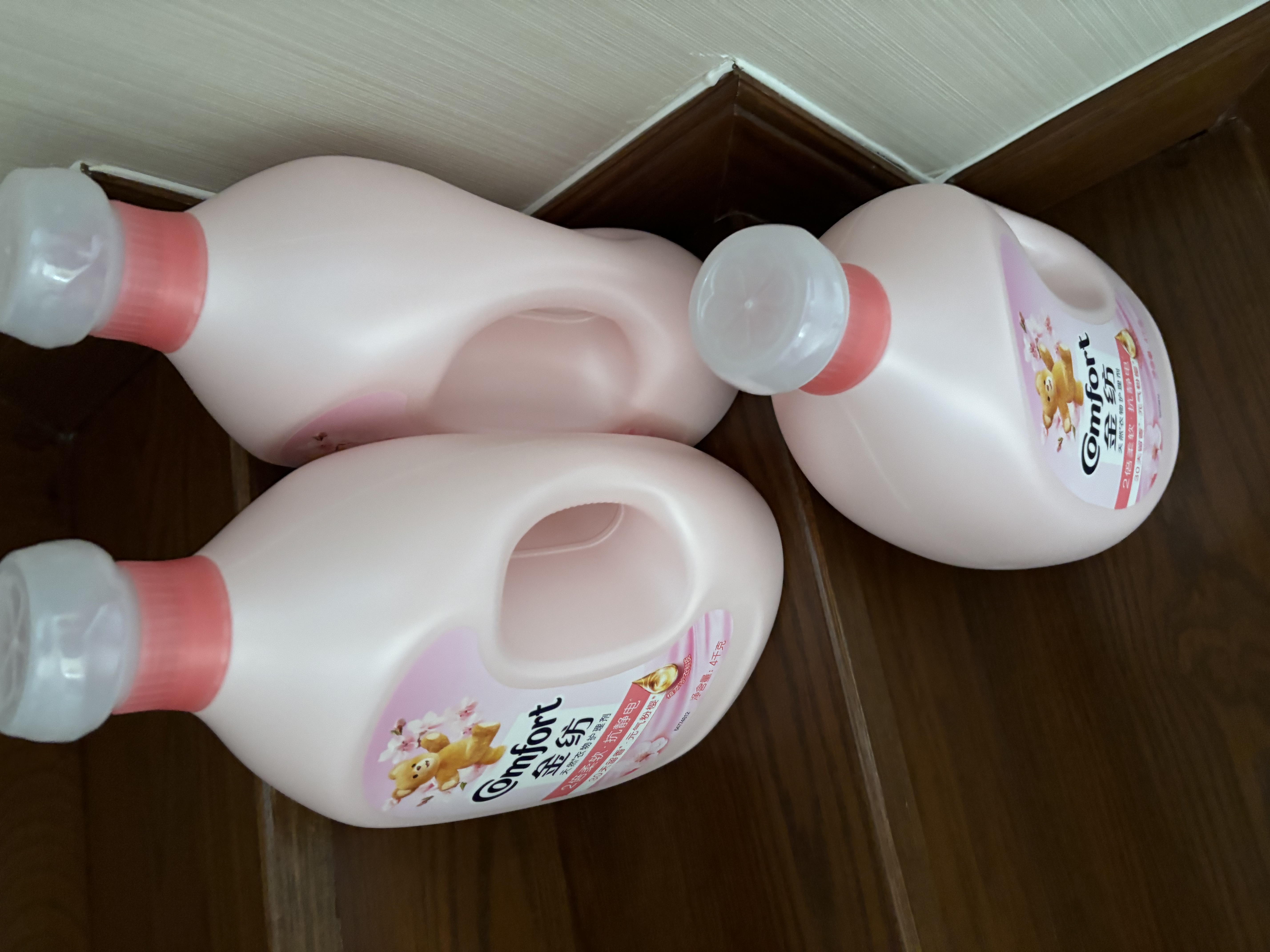 金纺自营衣服调香大师香氛柔顺剂樱花8斤 持久留香除味 香软防静电 实拍图