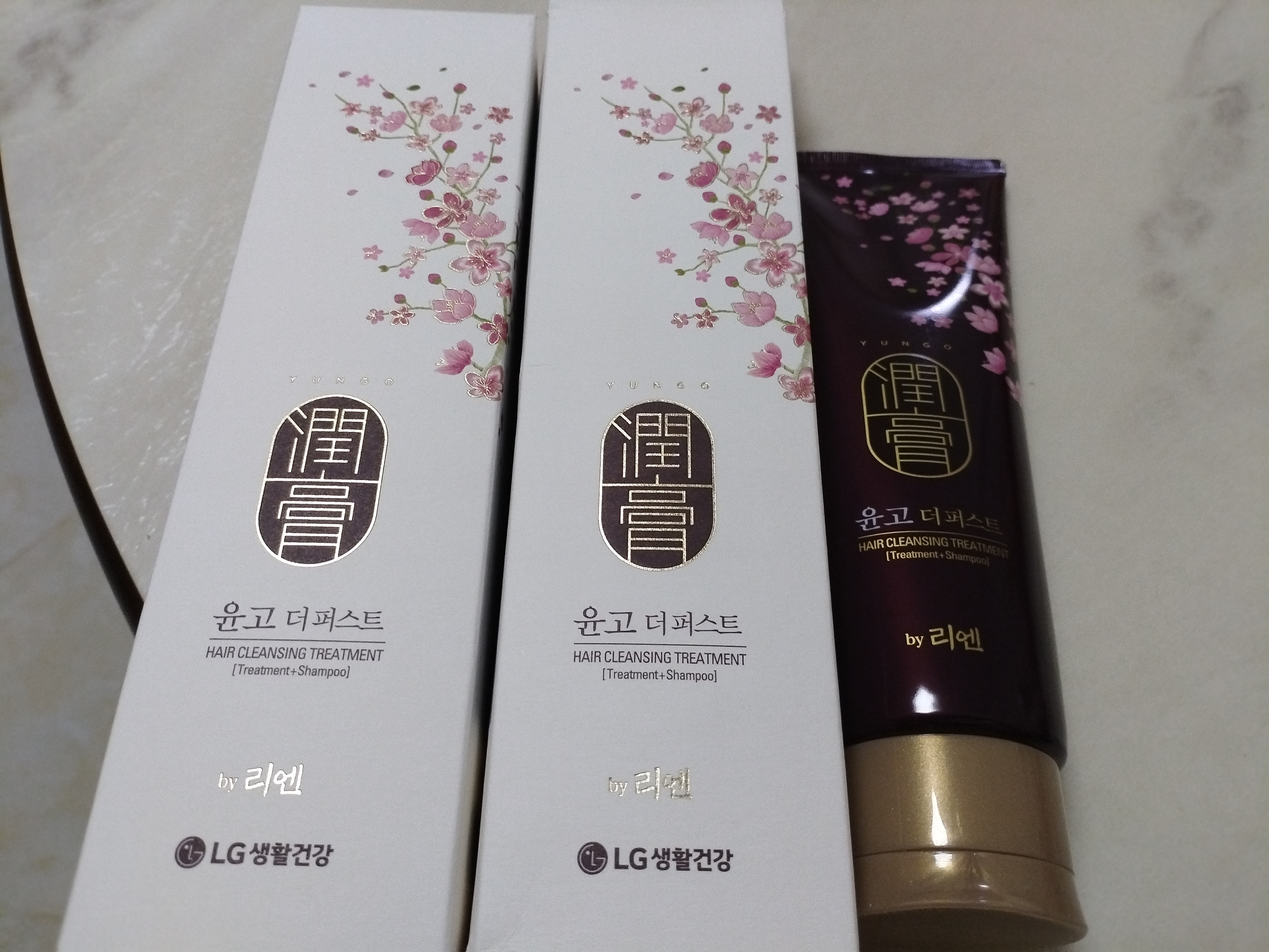睿嫣（ReEn）韩国睿嫣润膏燕窝人参洗发水护发清爽二合一洗护男女 舒盈养护洗护合一 250ml 实拍图