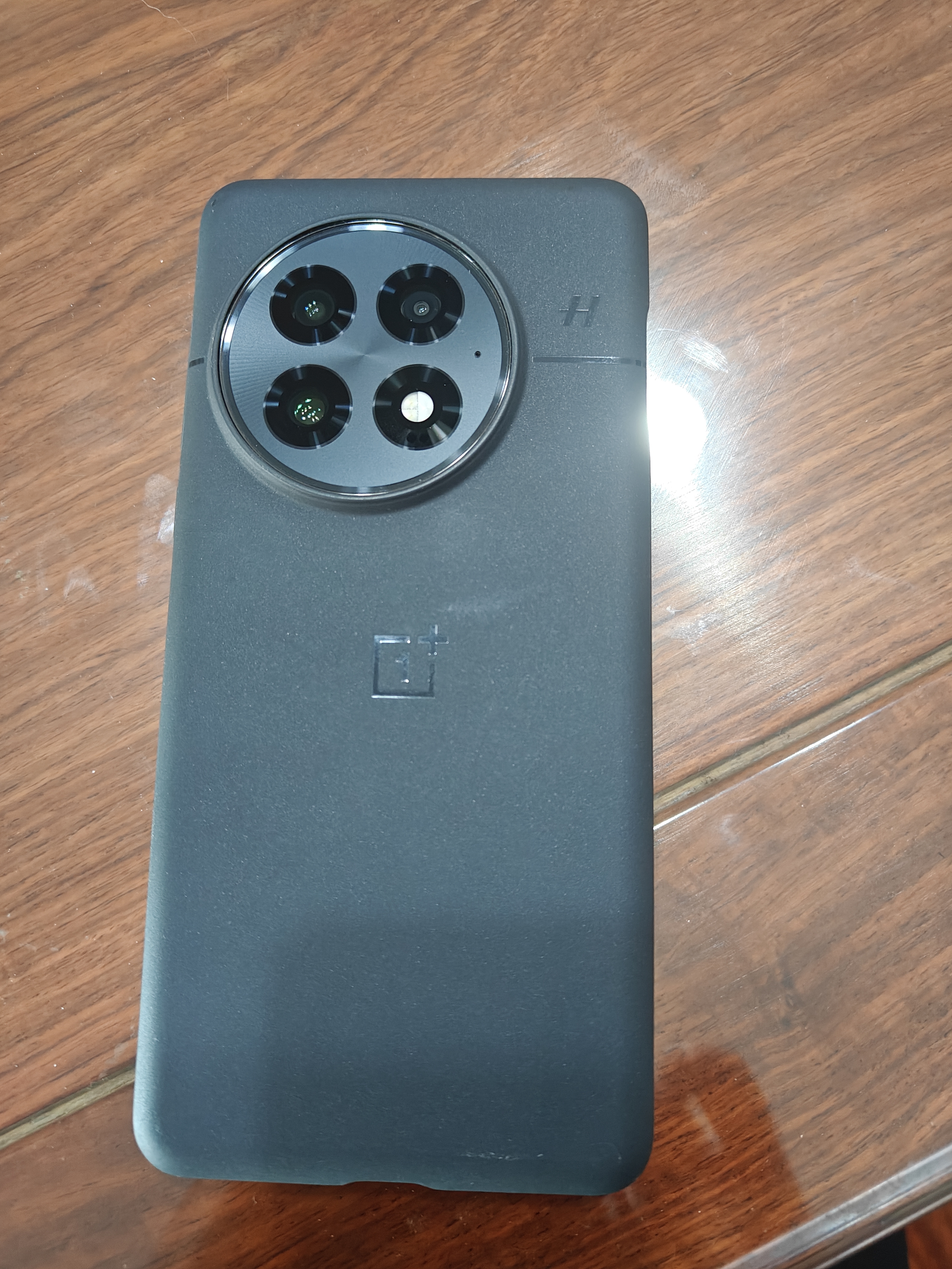 一加 13 16GB+512GB 黑曜秘境 oppo 国家补贴 高通骁龙®8至尊版 6000mAh 冰川电池 智能AI游戏5G手机 实拍图
