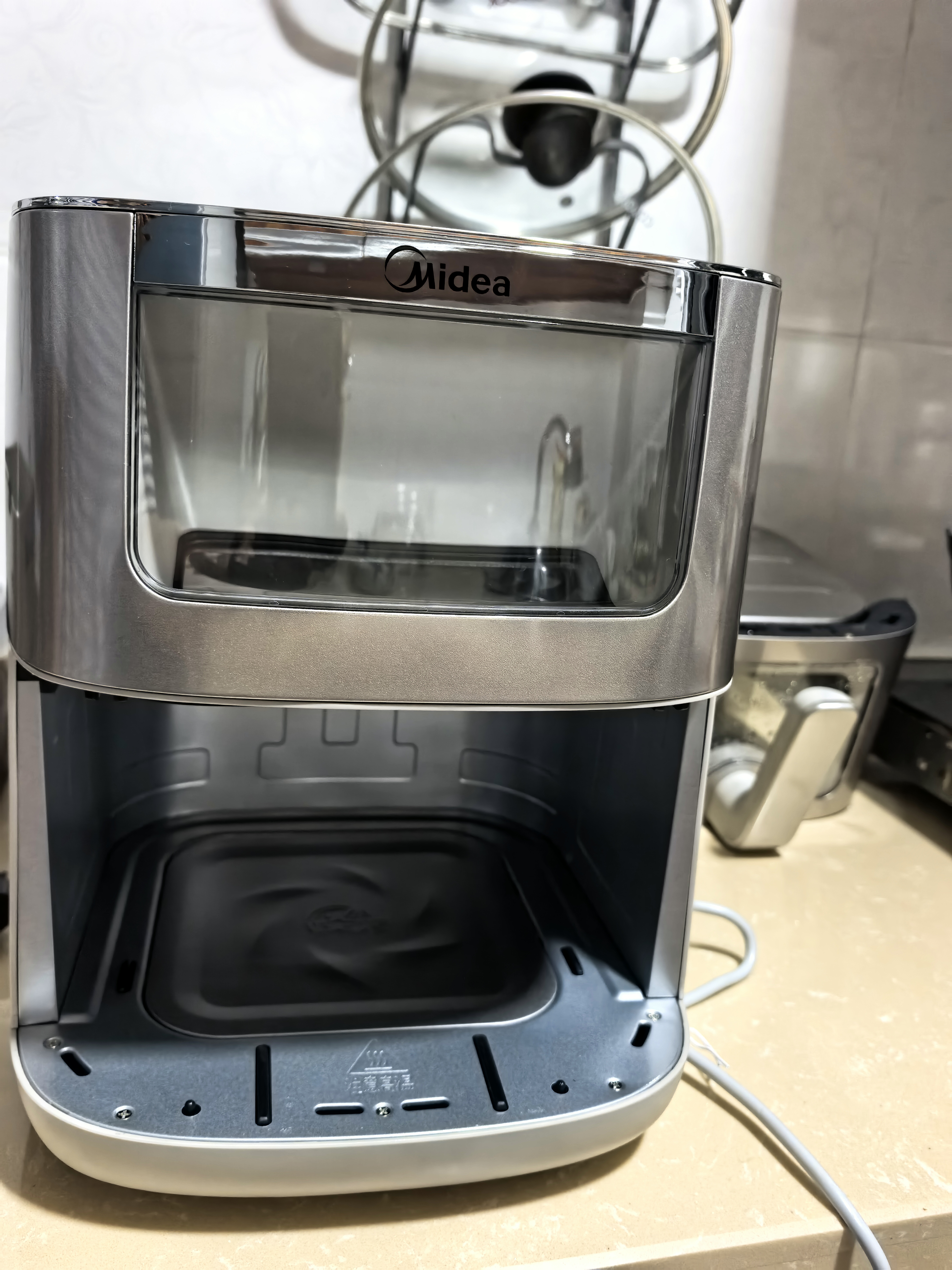 美的（Midea）新风炎烤空气炸锅蒸烤一体2026年新款不锈钢无涂层家用多功能免翻面6.5L大容量空气炸锅KZC6521PRO 实拍图