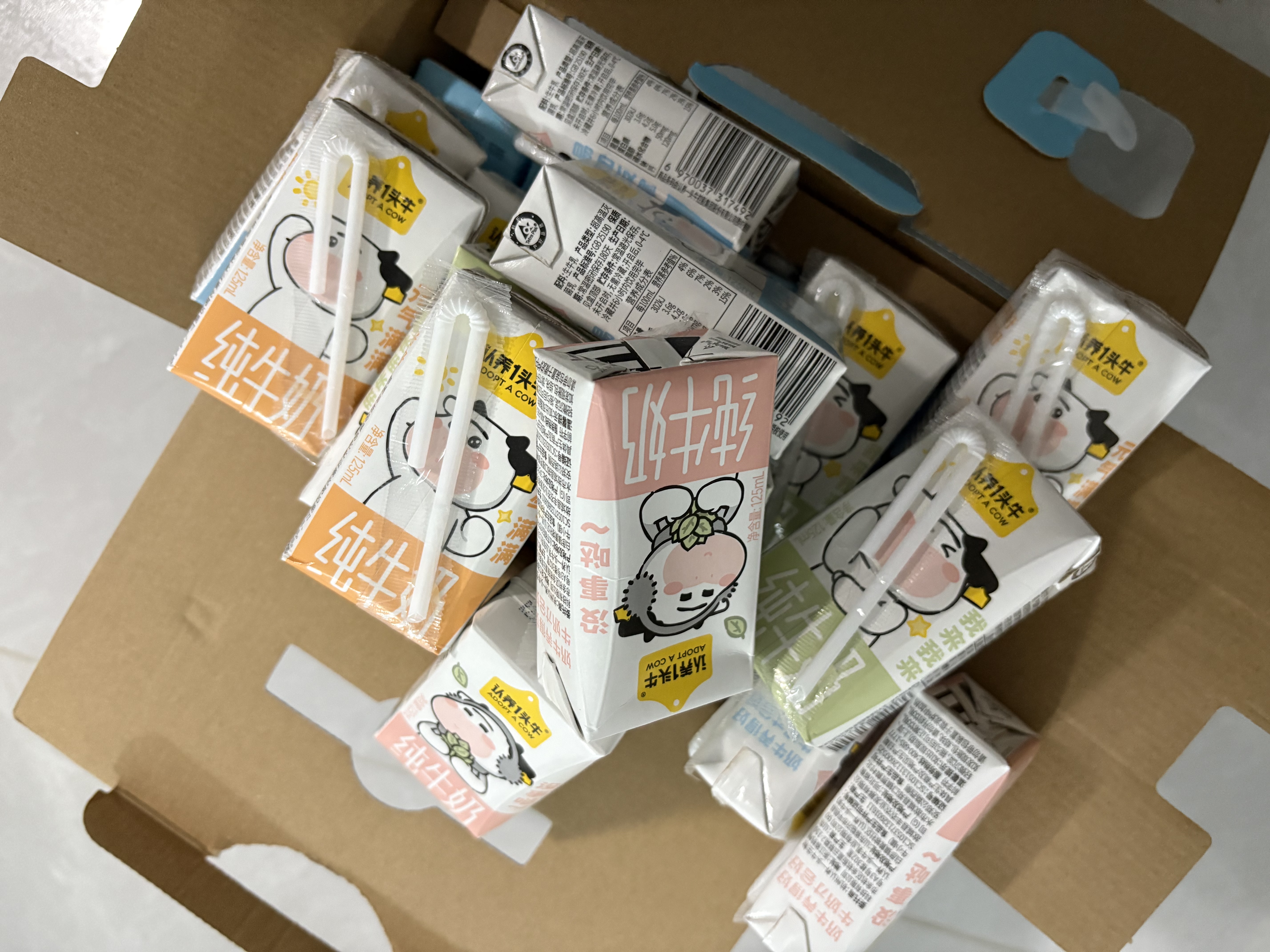 哞星人【A2β-酪蛋白儿童纯牛奶】125ml*15盒*1箱3.8g蛋白 超级飞侠礼盒 实拍图