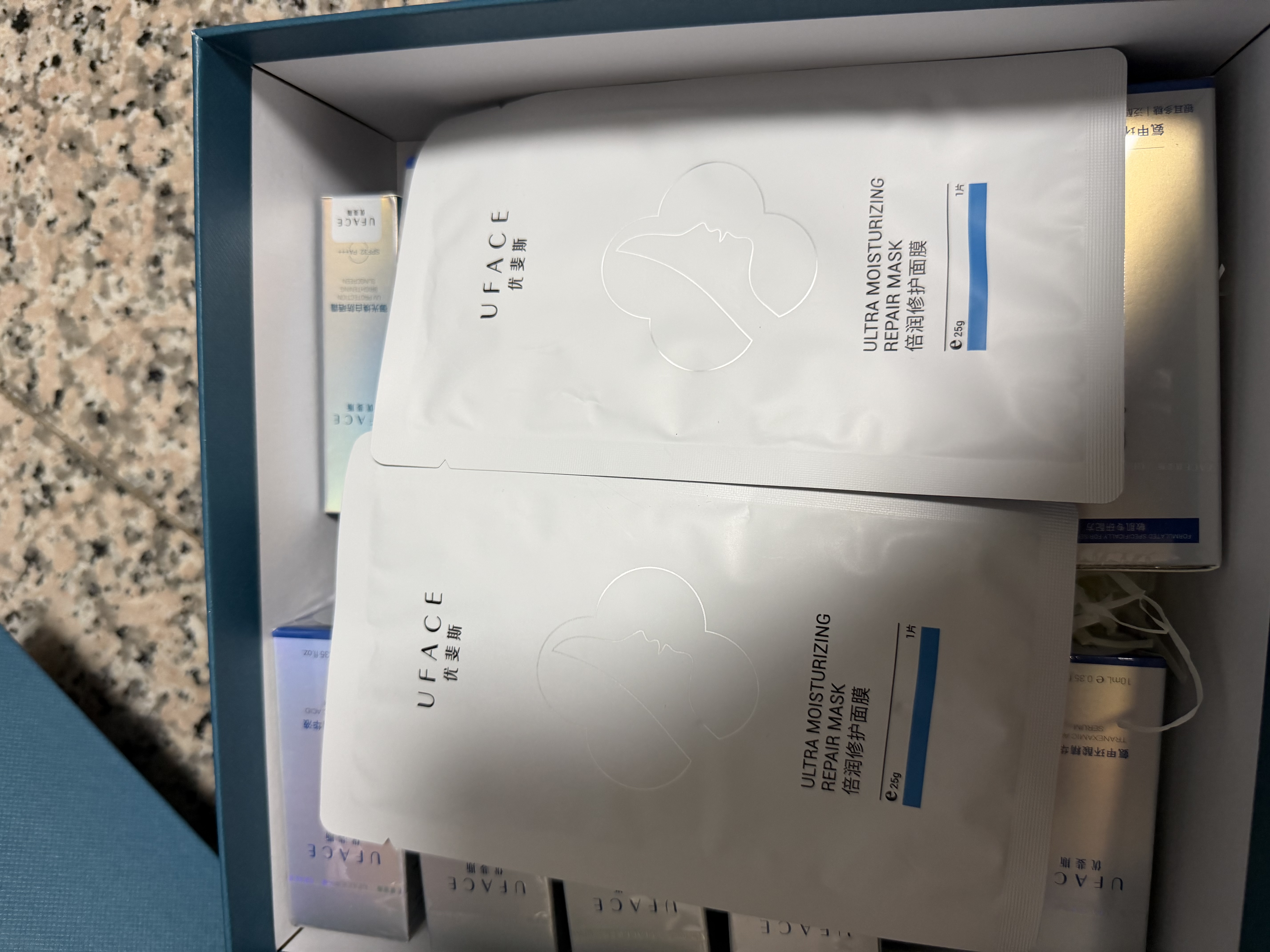 优斐斯（uface）【双11抢购】氨甲环酸精华液传明酸5%浓度提亮肤色淡化色沉补水 4瓶到手202ml 实拍图