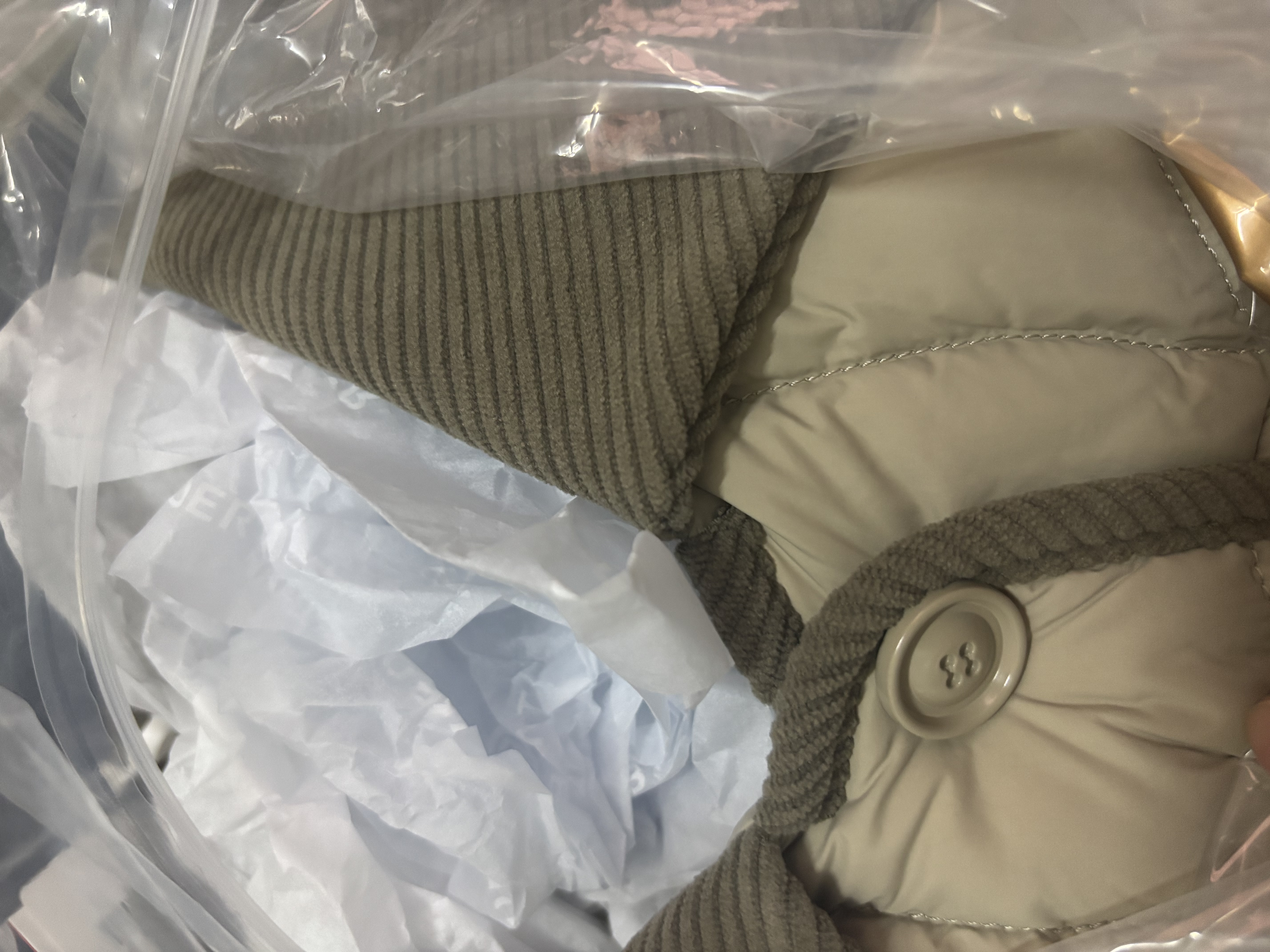 坦博尔轻薄羽绒服女小香风小个子穿时尚百搭短款翻领外套TD236266 奶茶棕 XS 155/80A(建议体重115斤以内) 实拍图