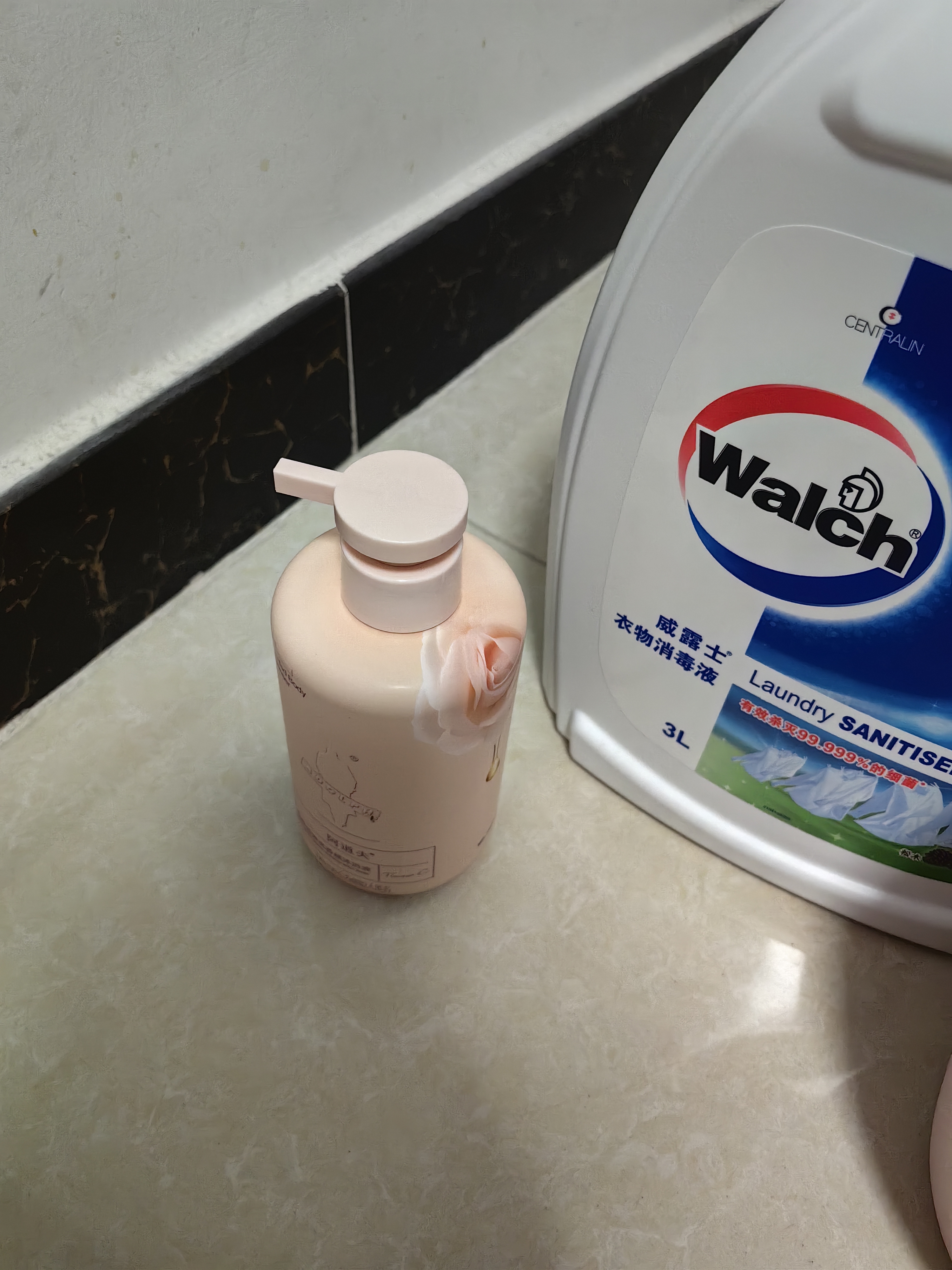 阿道夫烟酰胺香感焕亮沐浴露350ml 温和清洁沐浴乳沐浴液 实拍图