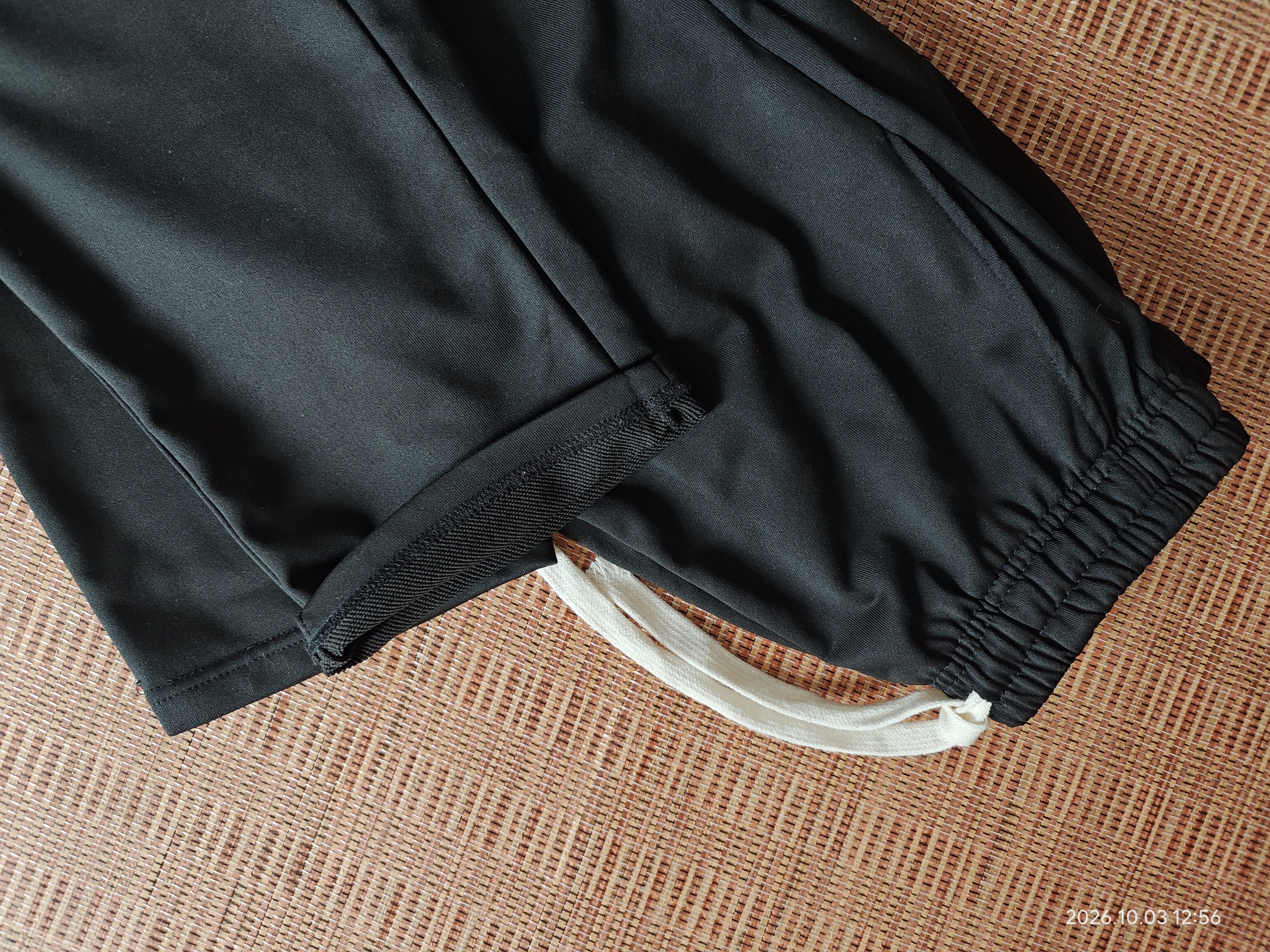 棉致休闲裤男港风潮流百搭运动卫裤宽松系带情侣阔腿裤 黑色 L  实拍图