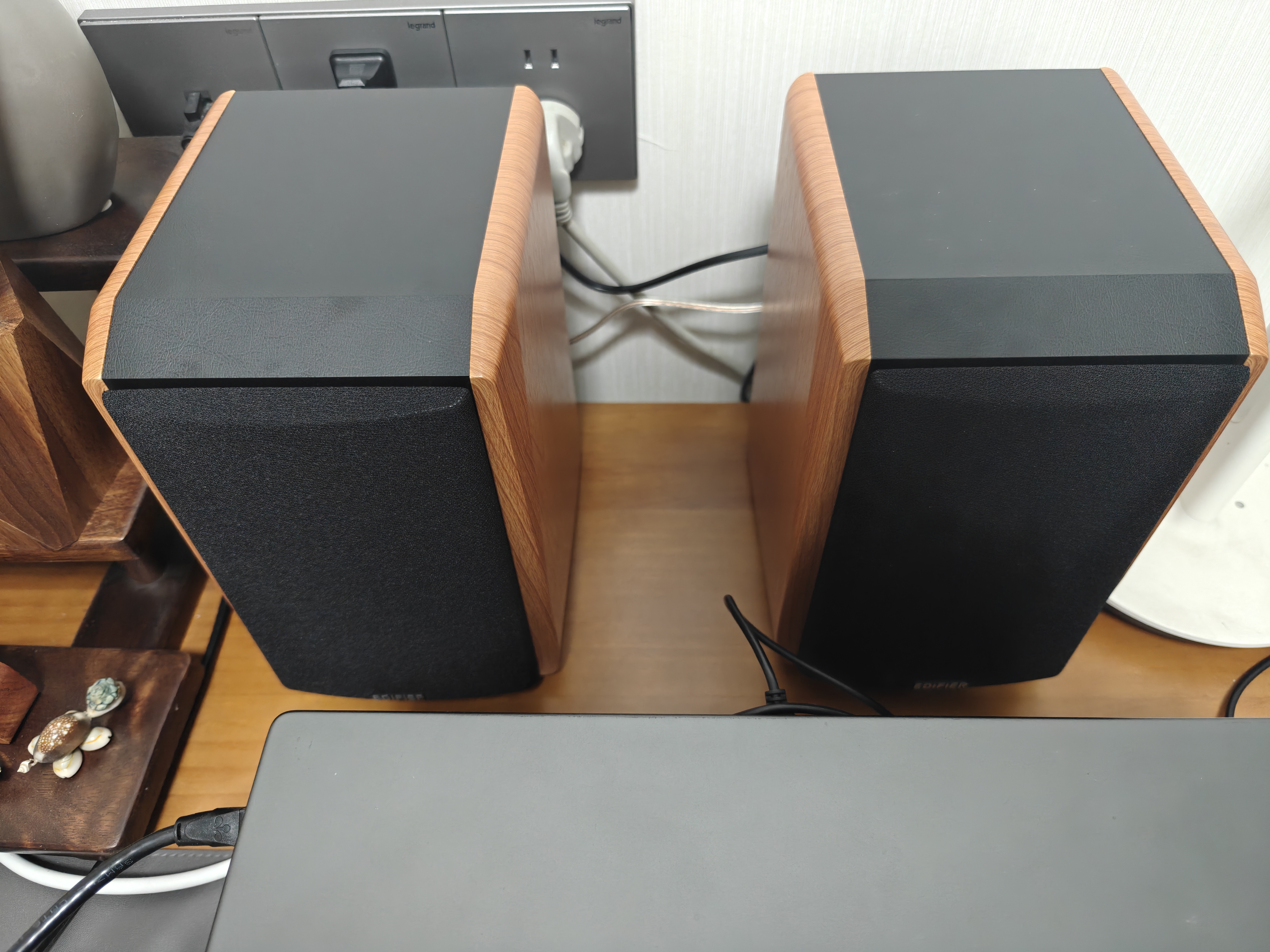 漫步者（EDIFIER）【2026年新款】R1000TC II 2.0声道电脑音响 台式机笔记本桌面音箱 音响 电脑音箱 实拍图