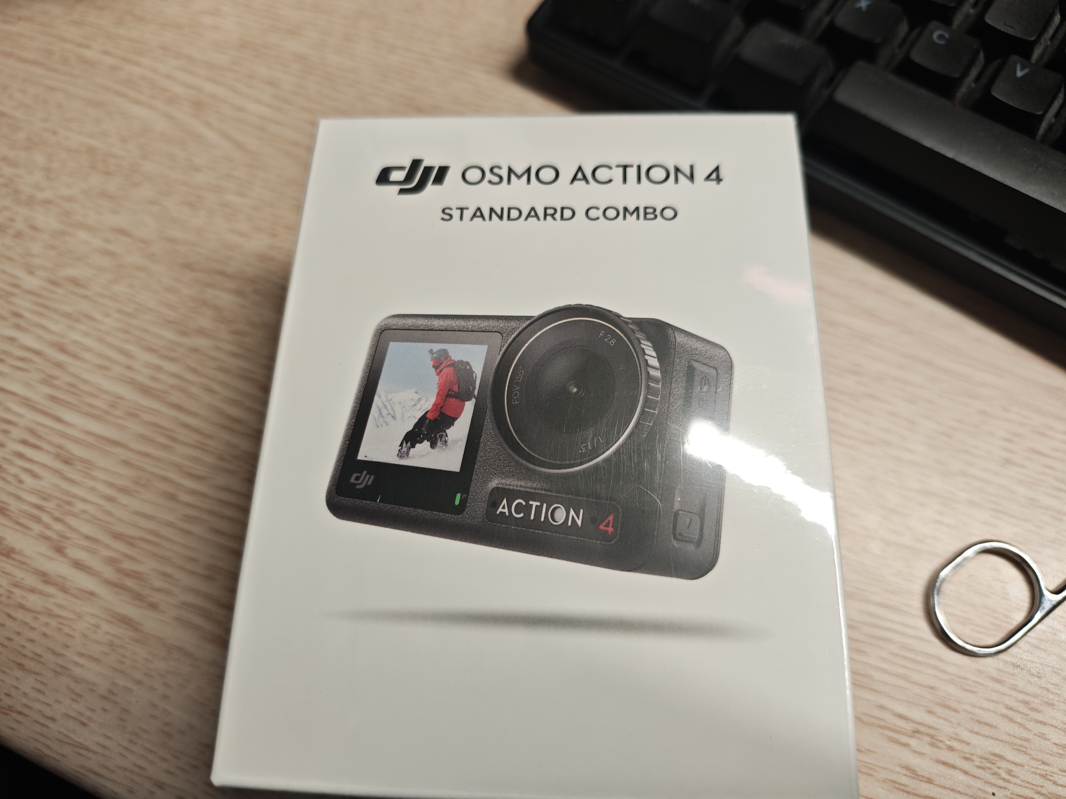 大疆（DJI）Osmo Action 4 灵眸运动相机 摩托车骑行滑雪潜水户外vlog相机 OA4防抖拍摄 标准套装 官方标配（机身无内置存储） 标配（不含随心换） 实拍图
