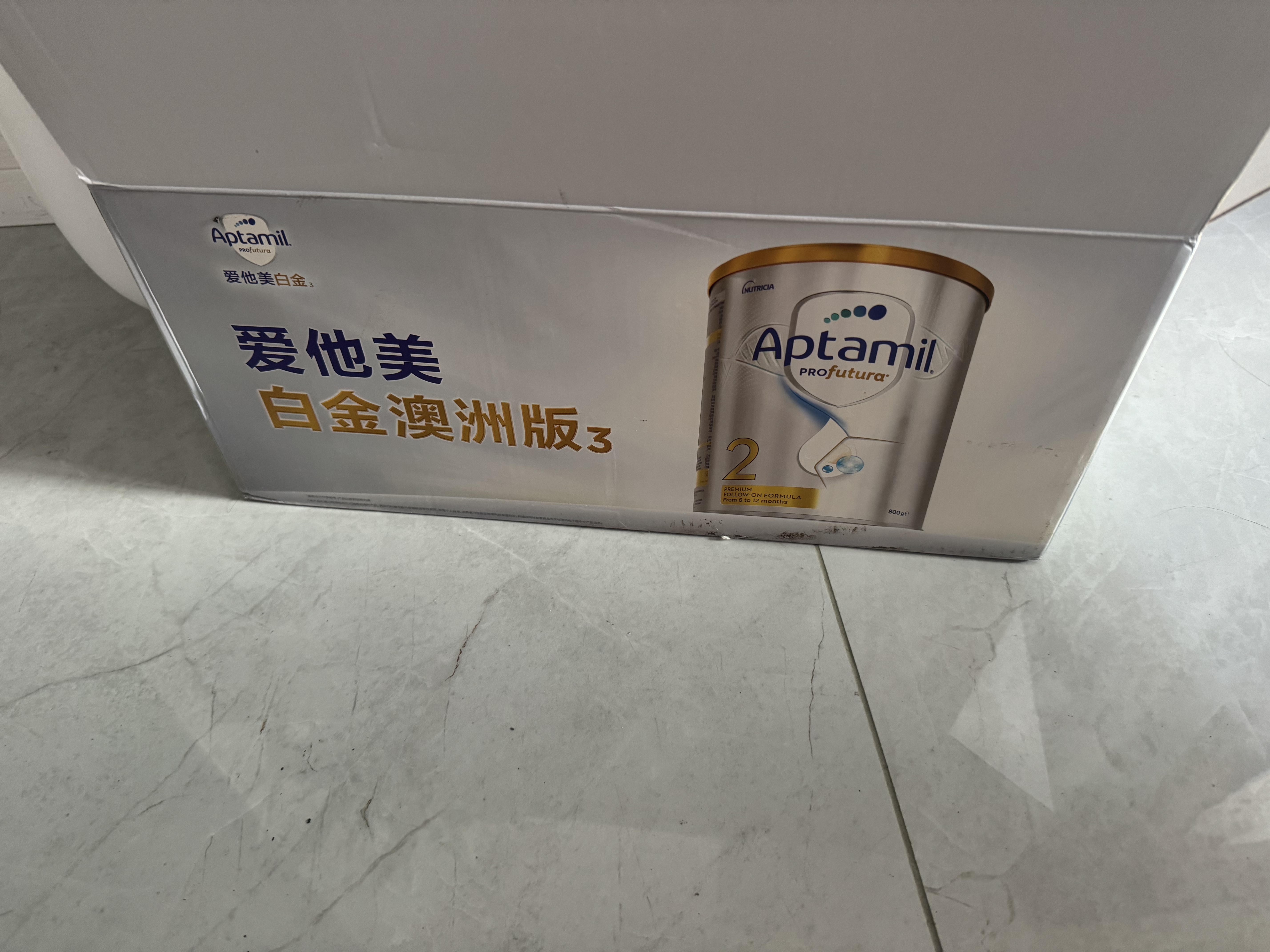 爱他美（Aptamil）白金澳洲版较大婴儿配方奶粉 2段 6-12月 800g 6罐箱装 独家礼盒 实拍图