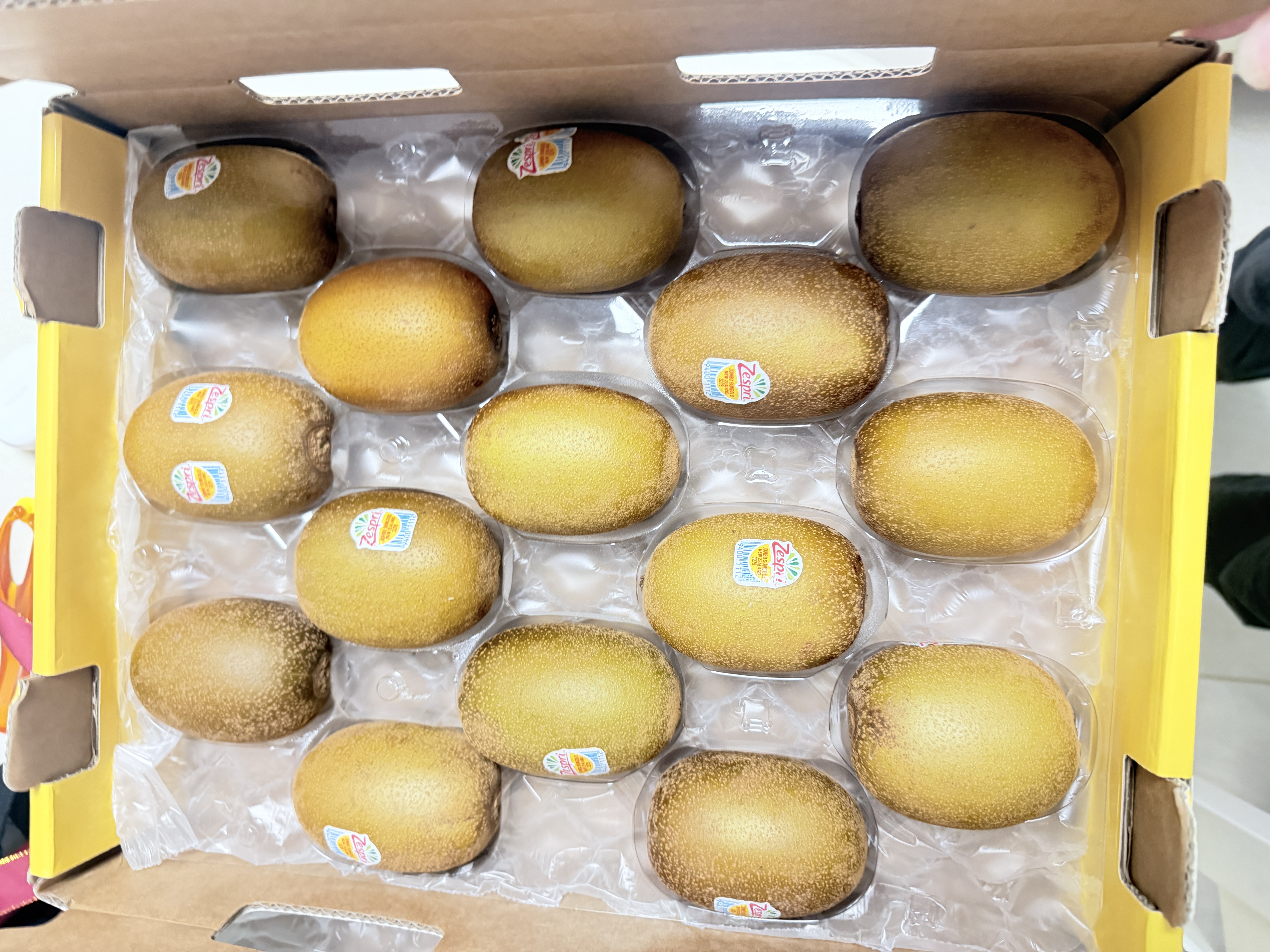 佳沛（zespri）新西兰金奇异果15粒巨大果146-175g猕猴桃中秋节礼品送水果礼盒 实拍图